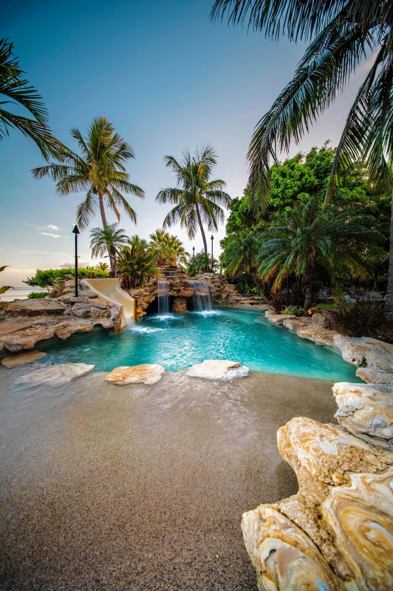 9300 Overseas Highway Property Photo 10