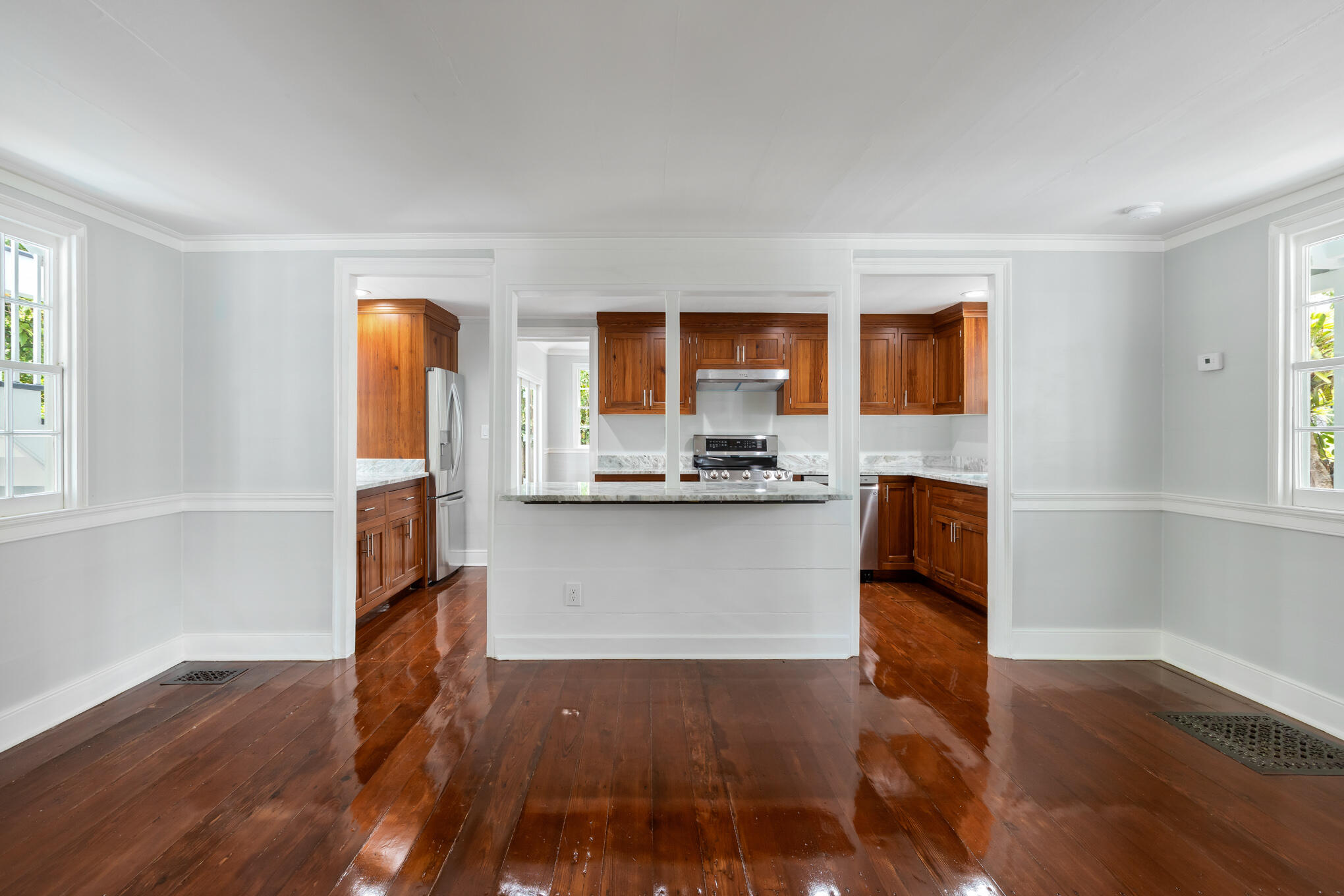408 William Street Property Photo 12