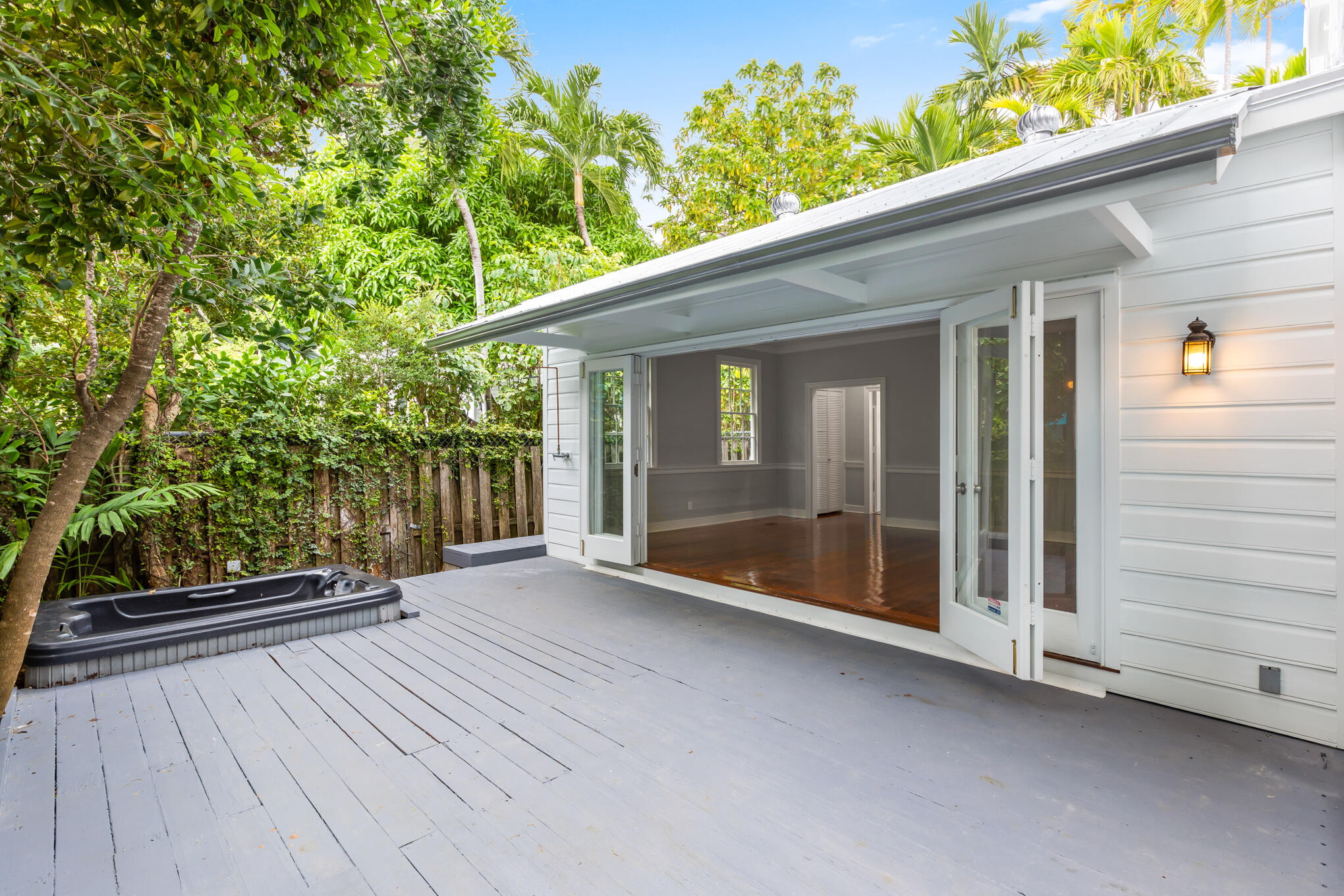 408 William Street Property Photo 26