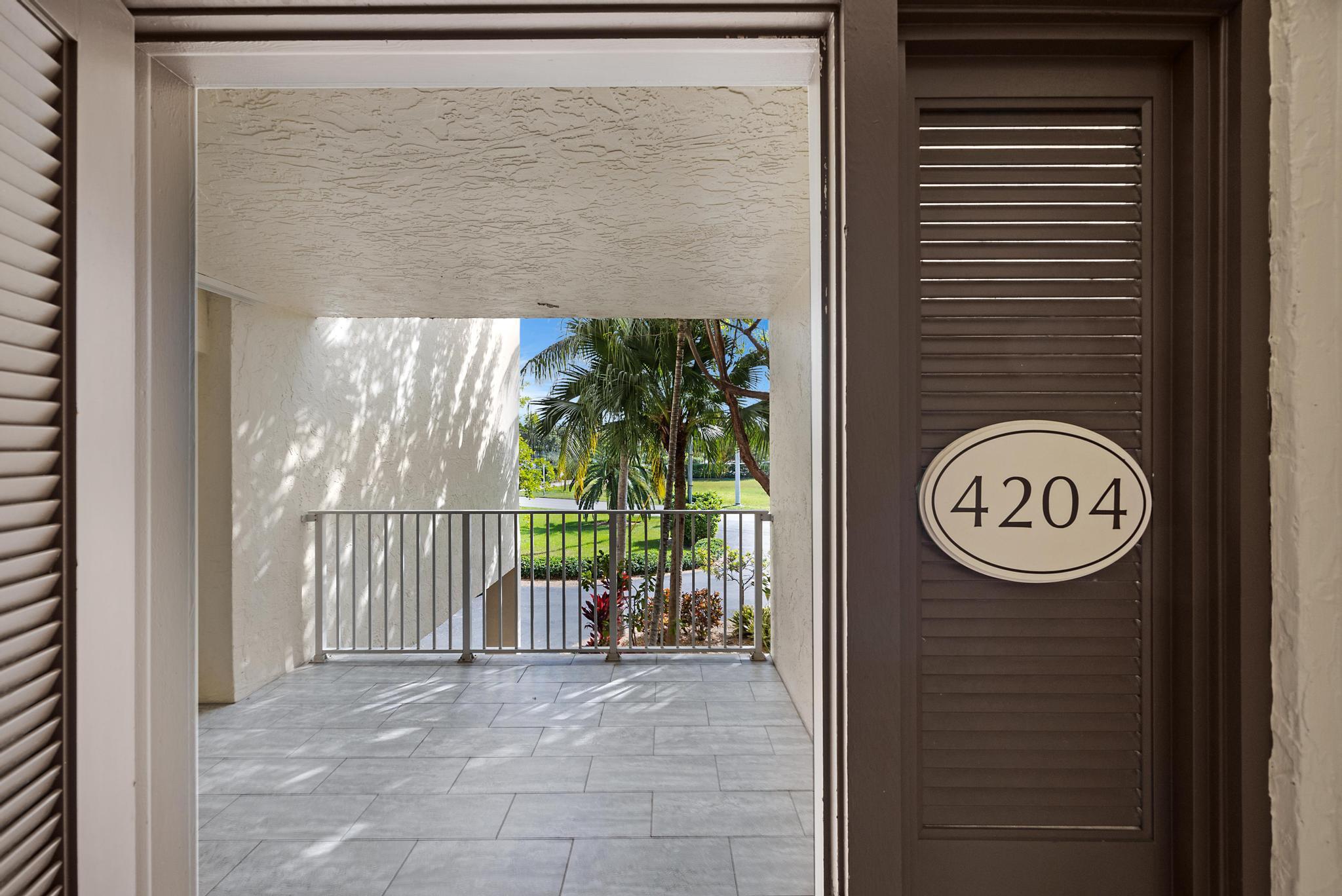 4204 Marina Villa Drive, 4204 Property Photo 6
