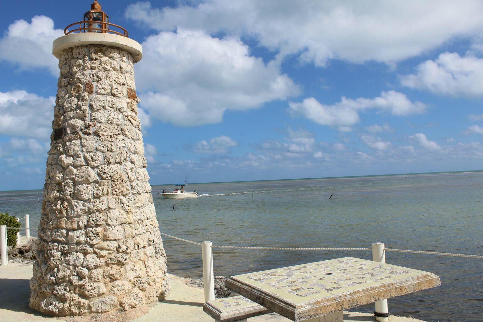 6099 Overseas Highway, 111e Property Photo 3