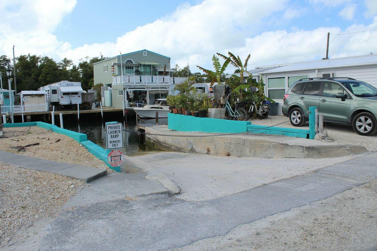 6099 Overseas Highway, 111e Property Photo 8