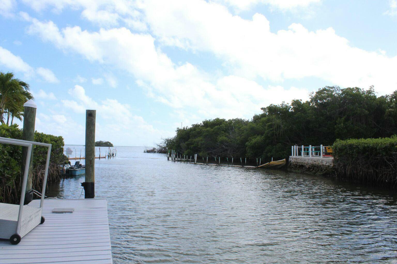 6099 Overseas Highway, 111e Property Photo 10