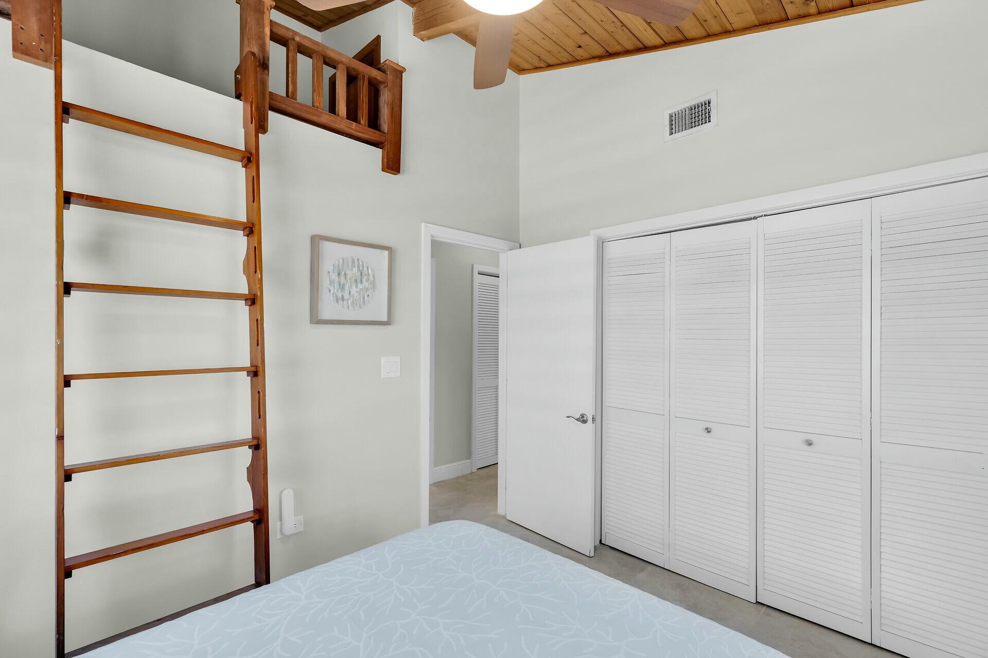 118 Snapper Creek Drive Property Photo 21