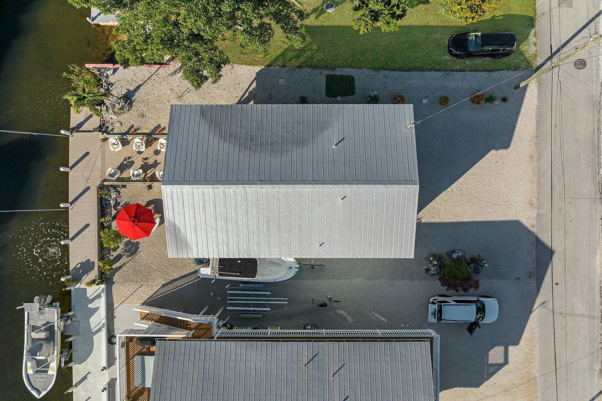 118 Snapper Creek Drive Property Photo 29