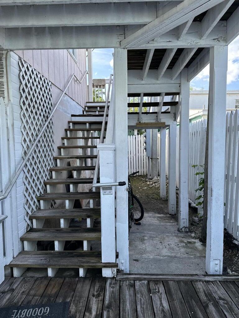 928 Truman Avenue, 101 Property Photo 8