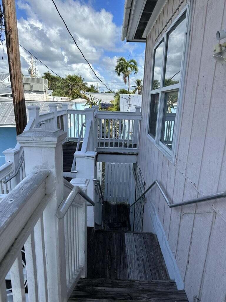 928 Truman Avenue Property Photo 11