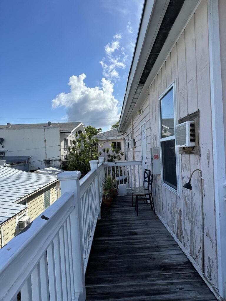 928 Truman Avenue Property Photo 13