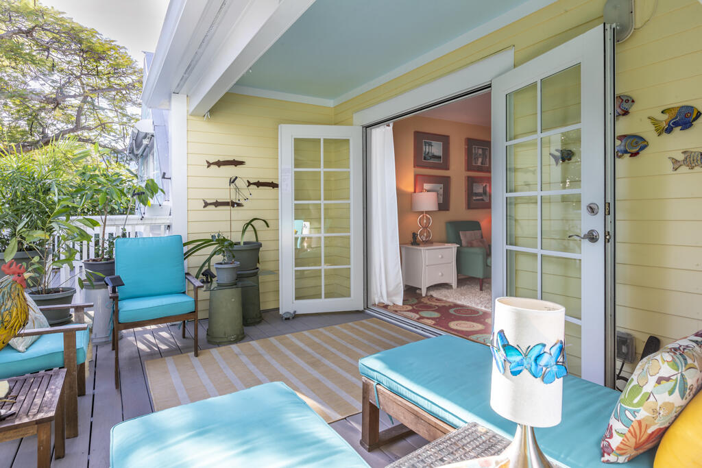 208 Southard Street, 3 Property Photo 1