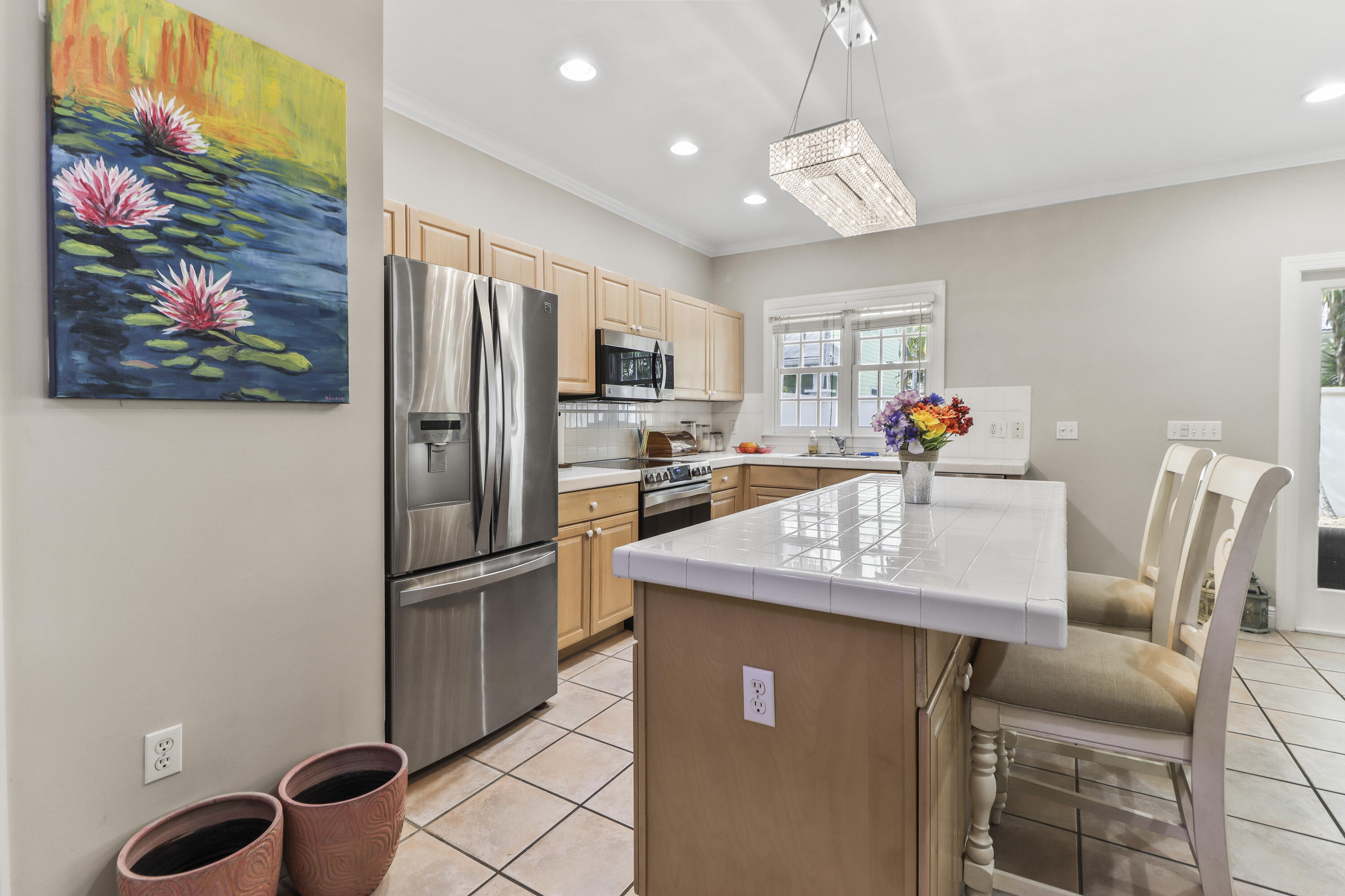 230 Golf Club Drive Property Photo 4