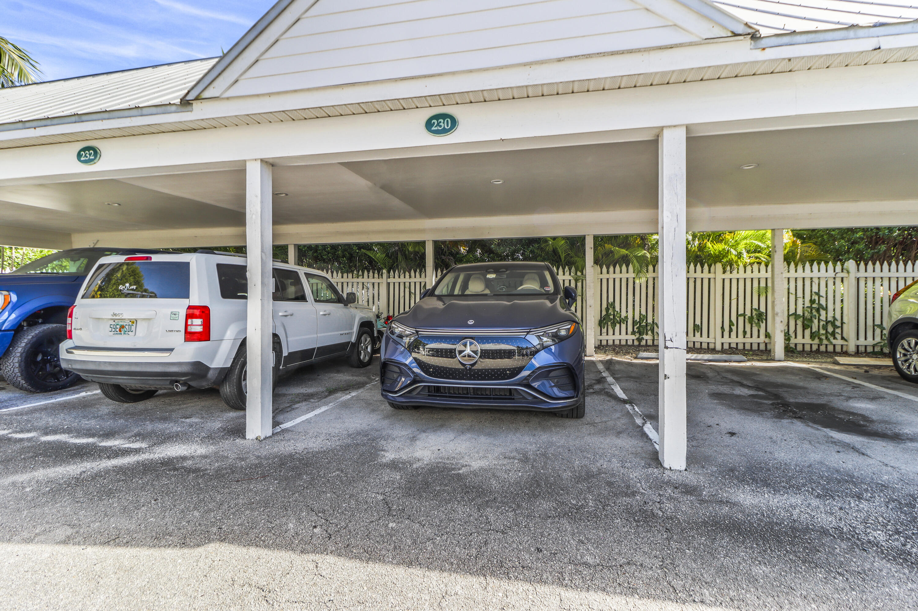 230 Golf Club Drive Property Photo 17