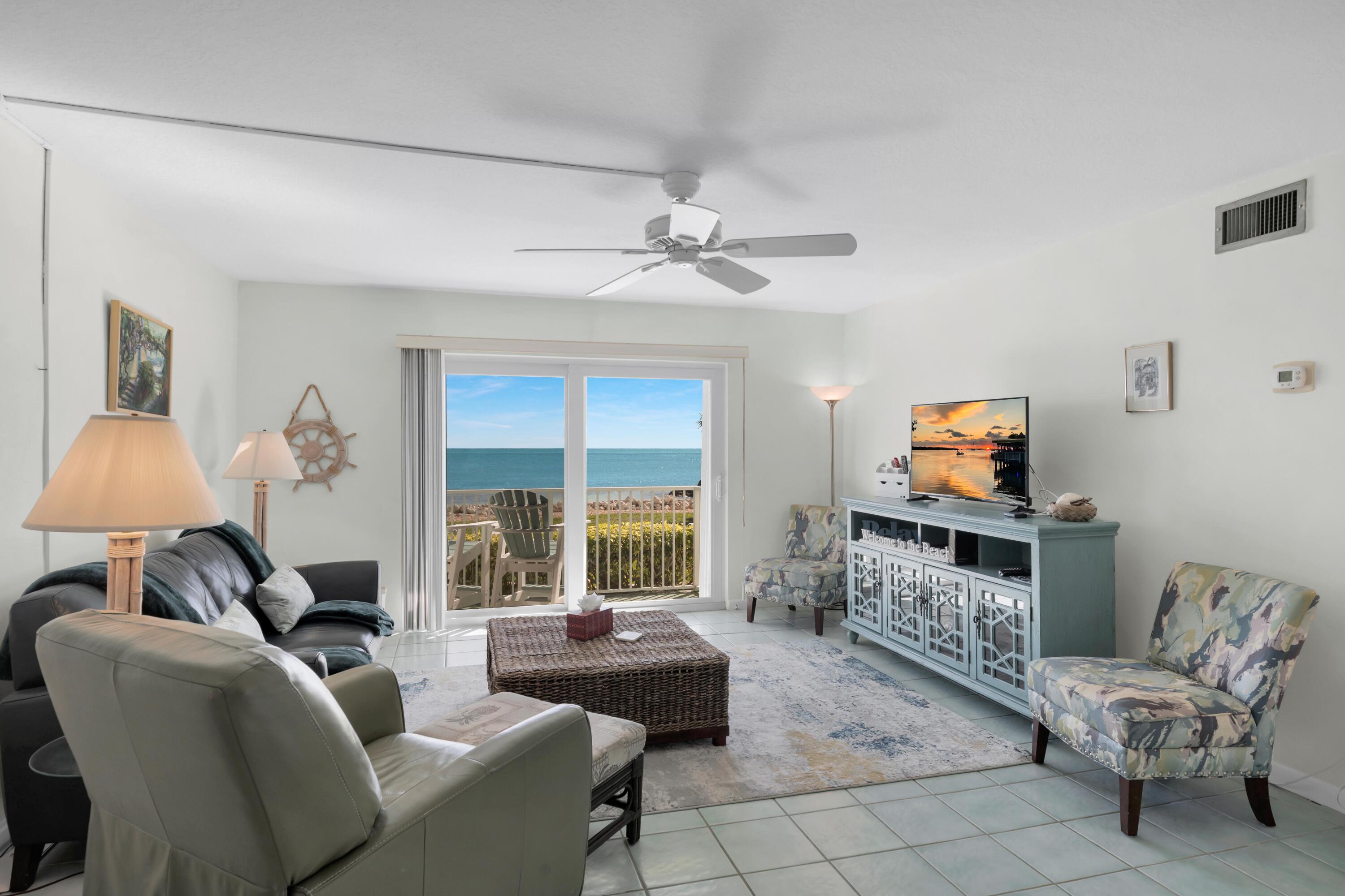 1101 W Ocean Drive, 1 Property Photo 1