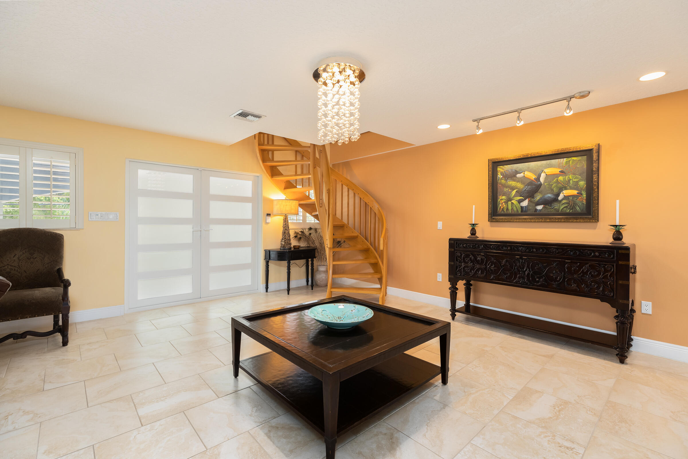 374 Bahia Avenue Property Photo 11