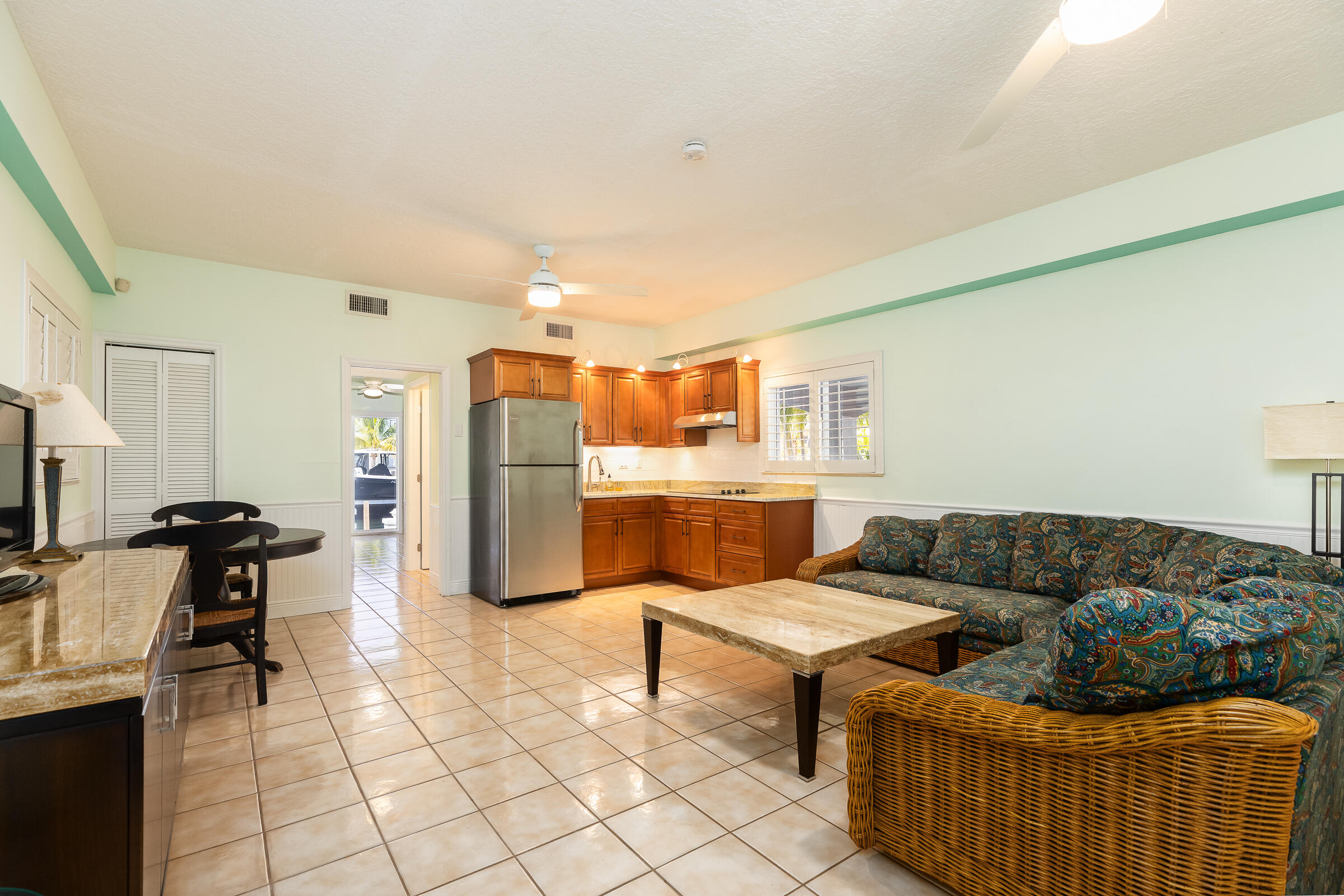 374 Bahia Avenue Property Photo 37