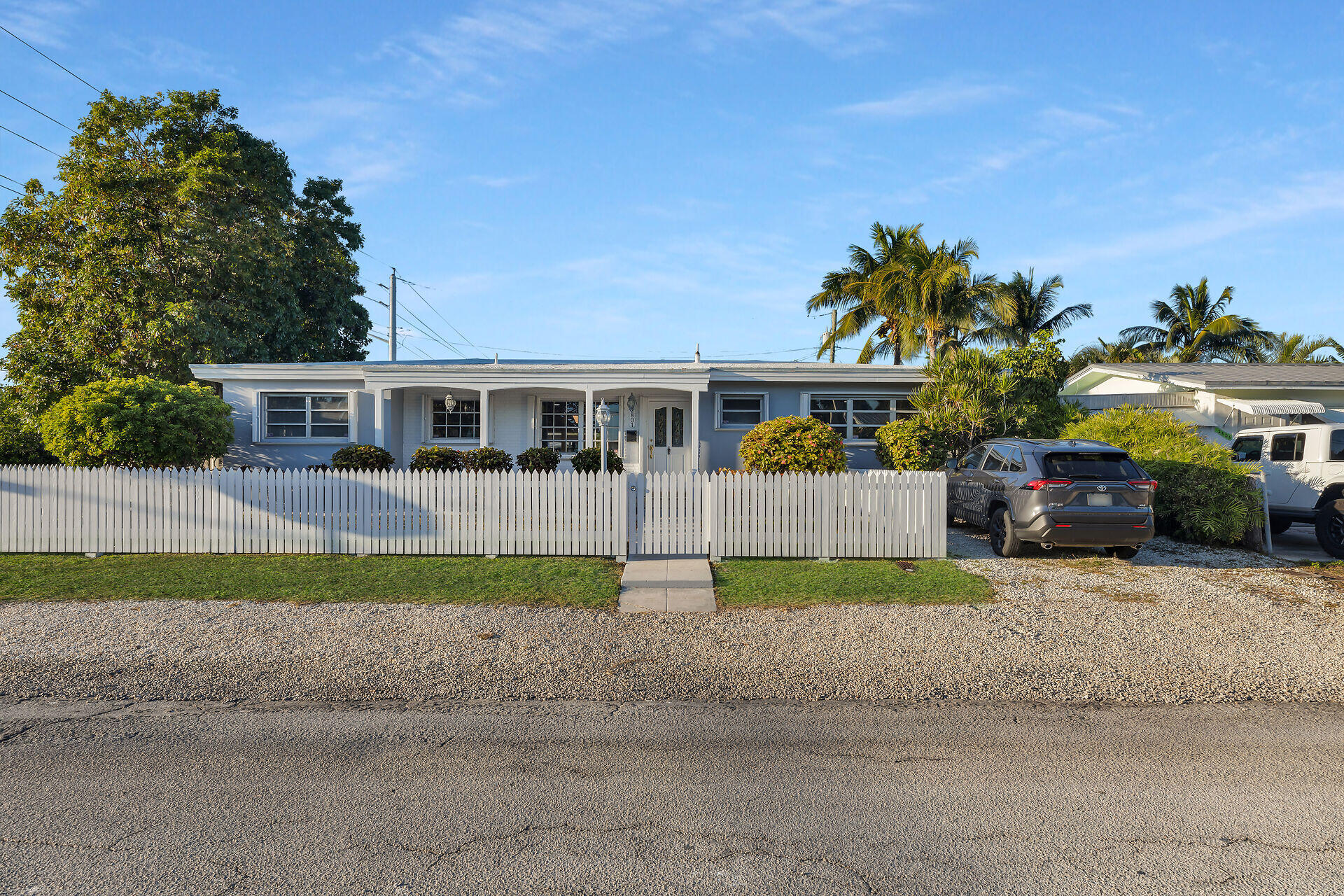 2801 Fogarty Avenue Property Photo 4