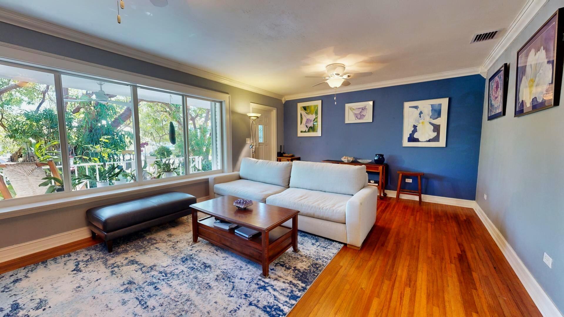 90 Marina Avenue Property Photo 2