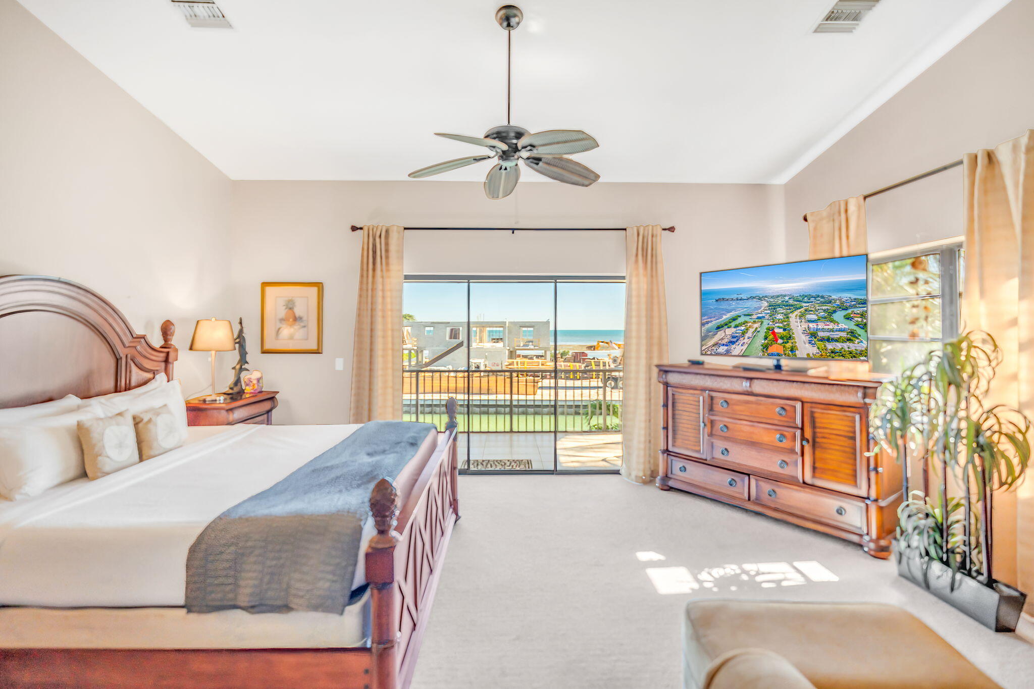 564 Sombrero Beach Road Property Photo 13