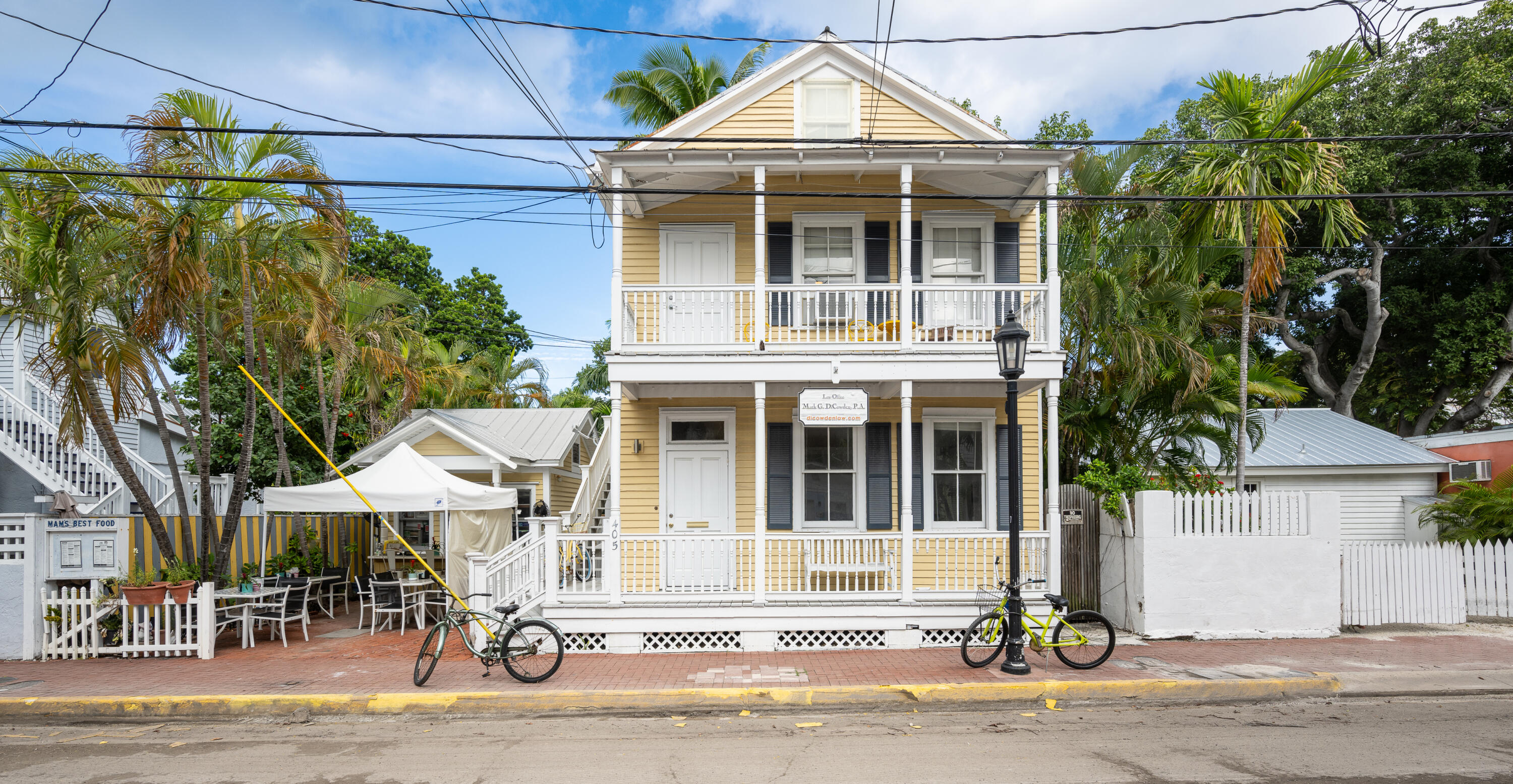 405 Petronia Street Property Photo 1