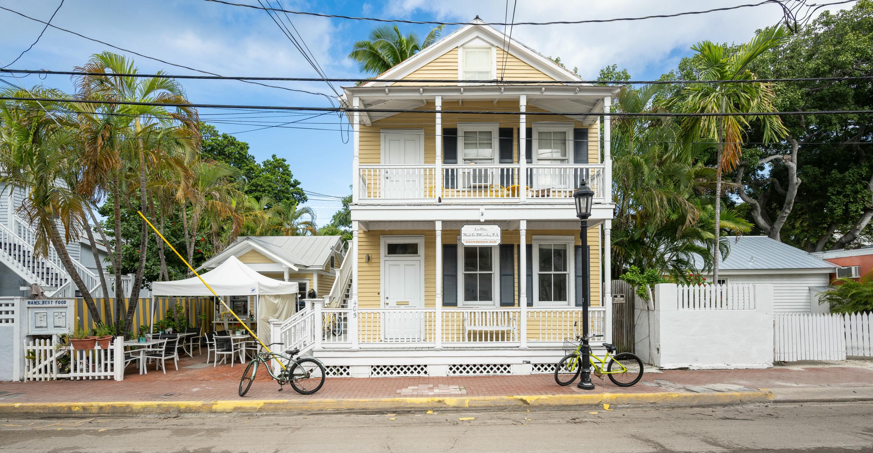 405 Petronia Street Property Photo 1