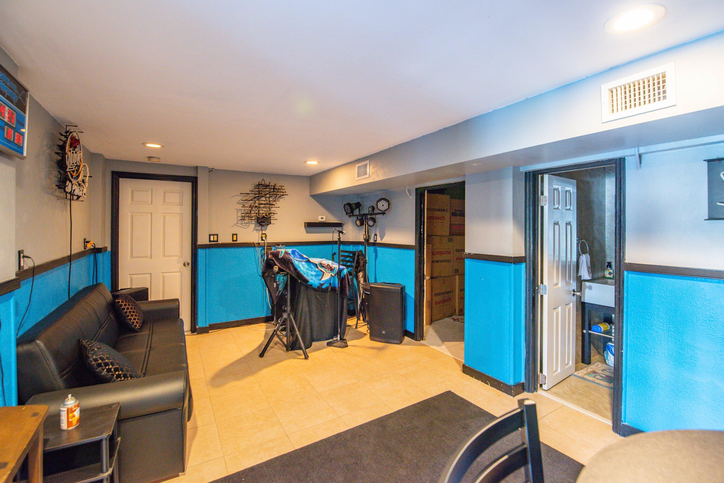 43 Venetian Way Property Photo 32