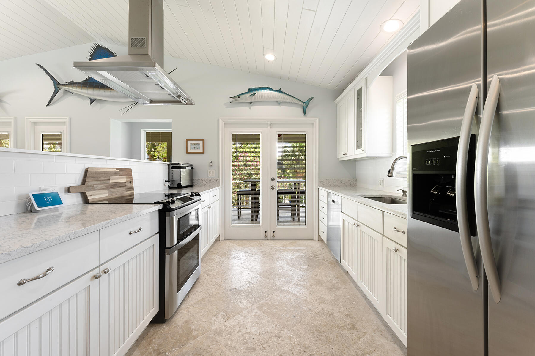 221 Tarpon Street Property Photo 3