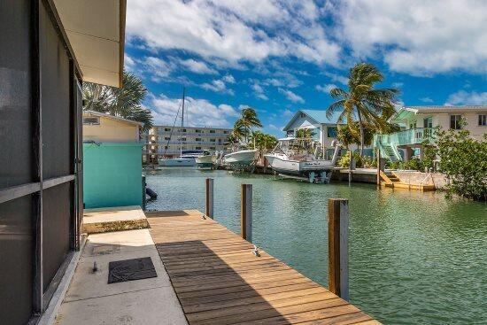 563 49th Street Property Photo 1