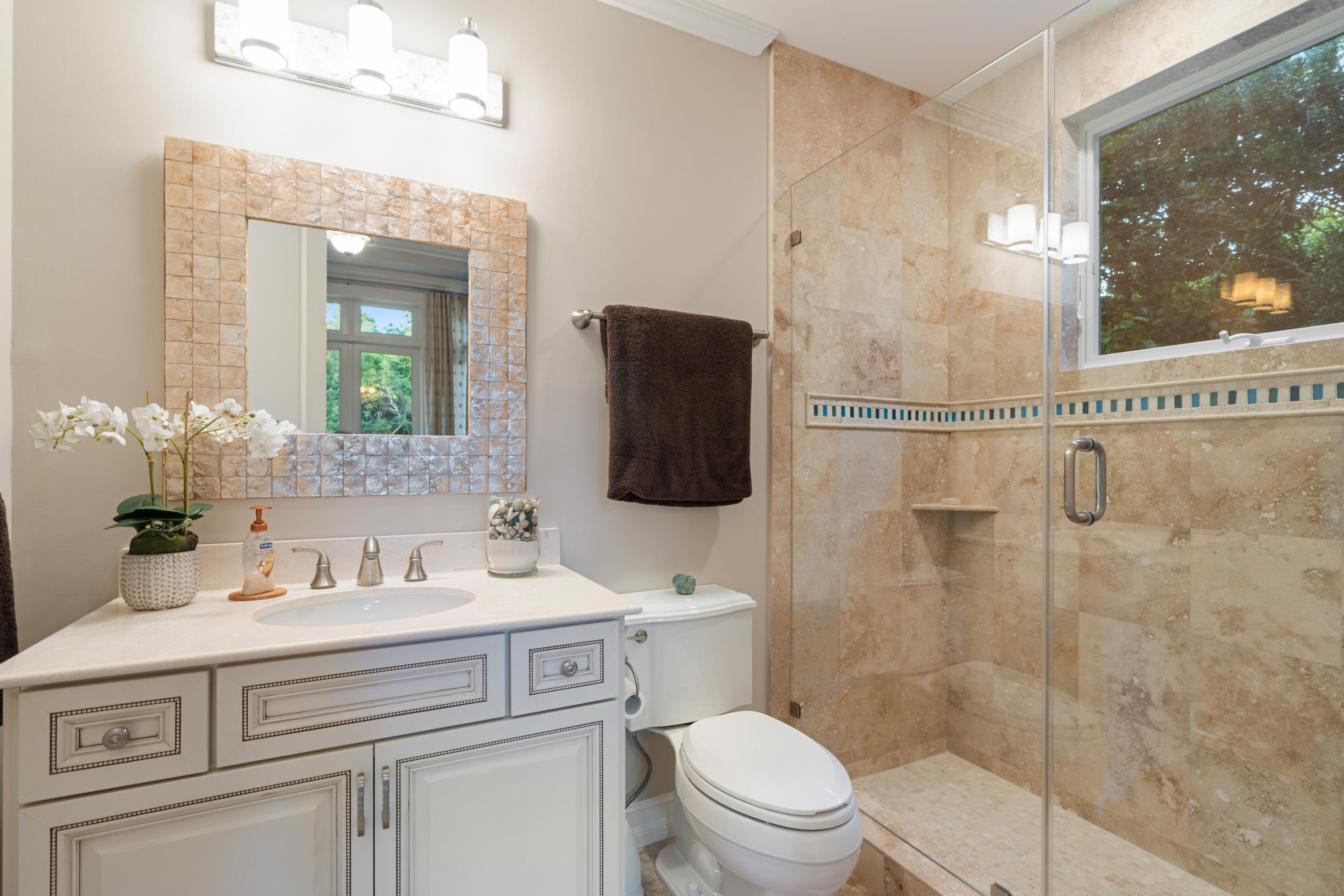 104 Coastal Drive Property Photo 18