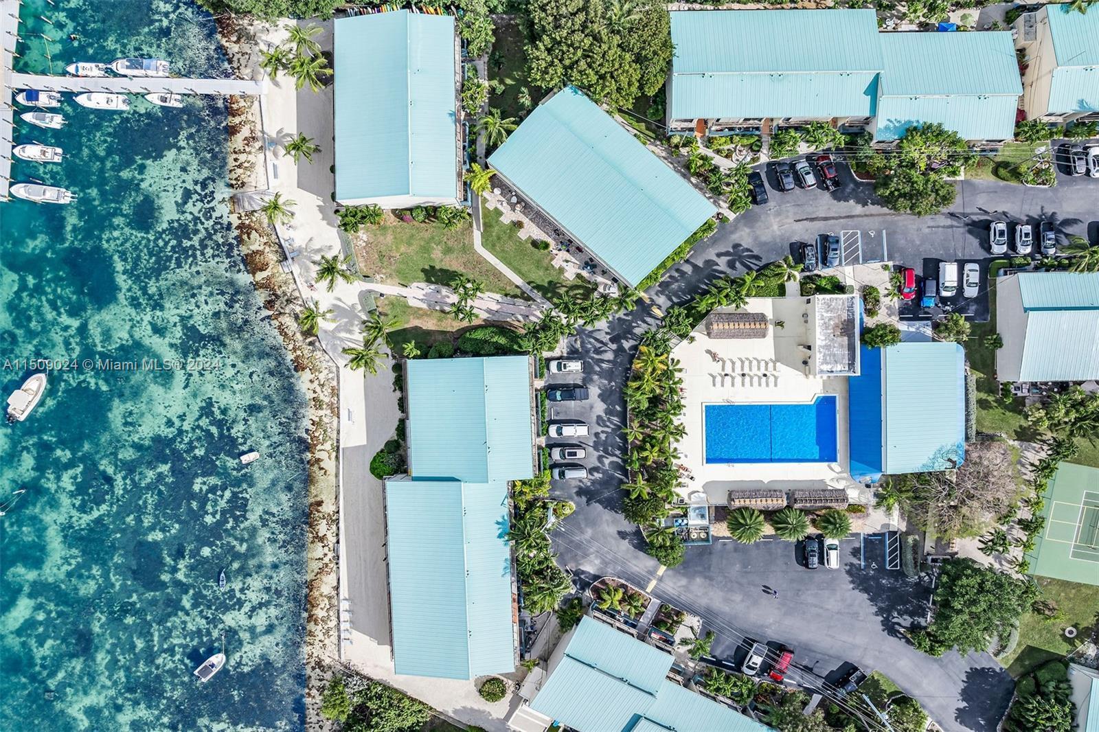 87200 Overseas Highway V9 Property Photo 4
