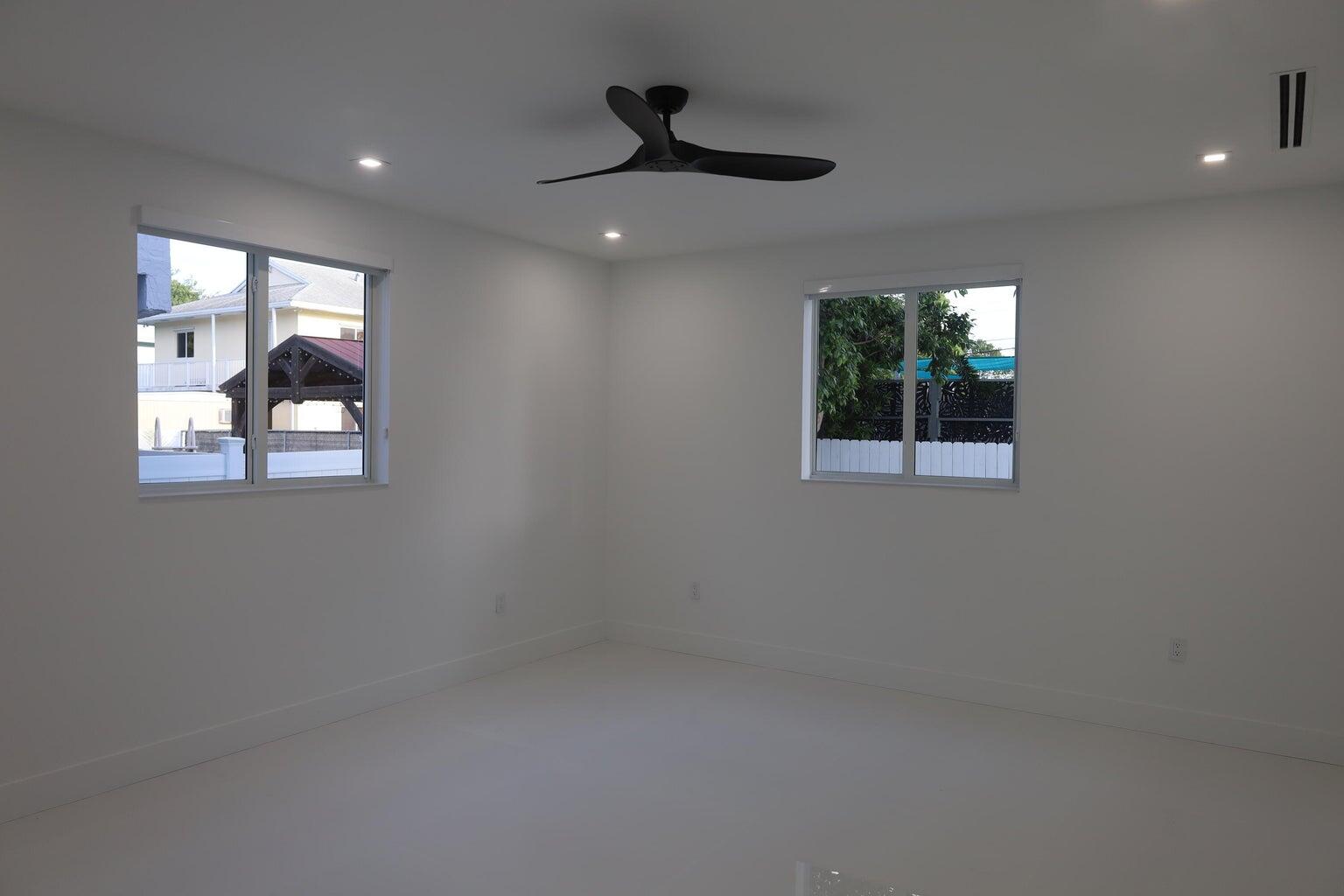 13 Garden Cove Drive Property Photo 9