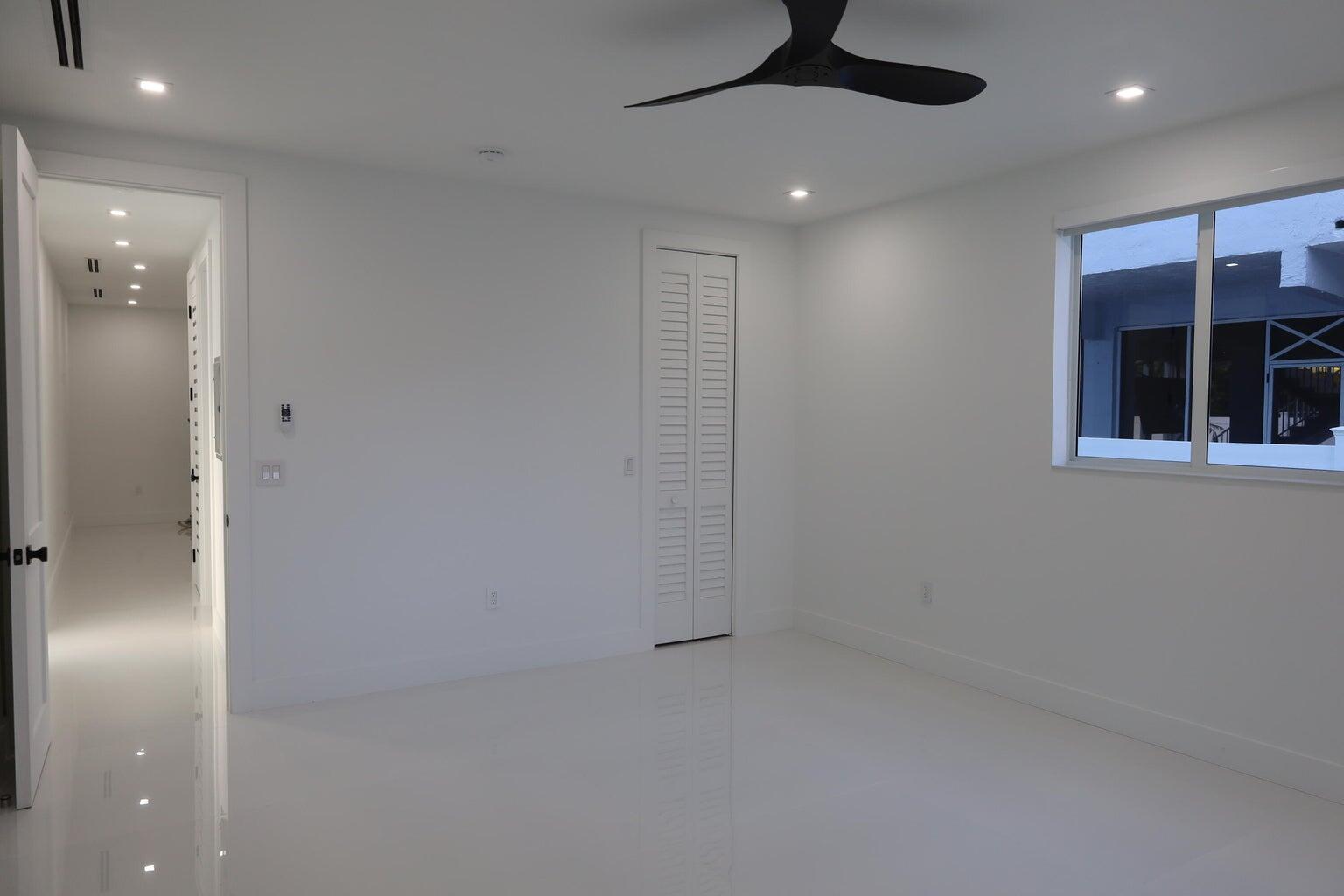 13 Garden Cove Drive Property Photo 10
