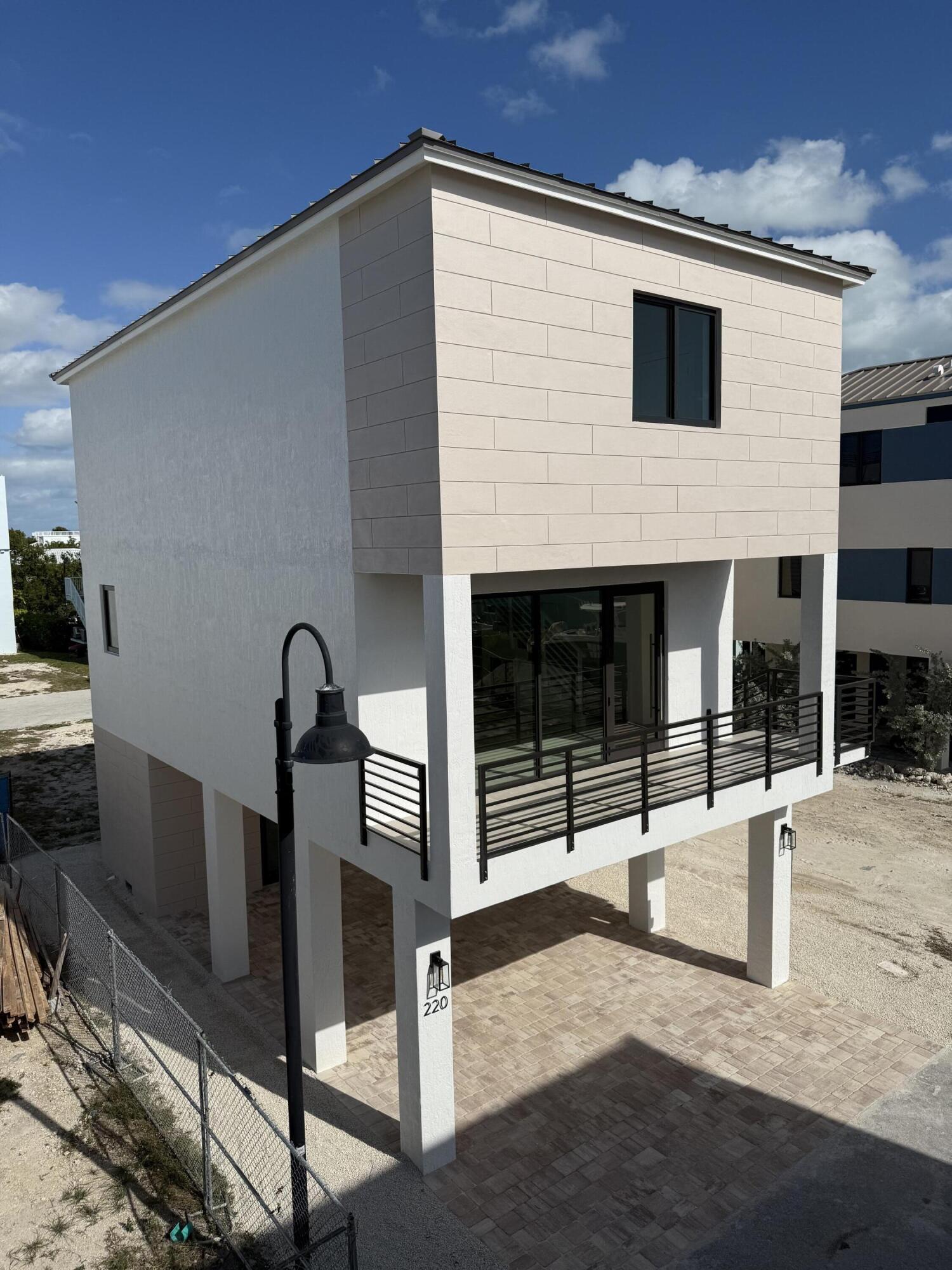 94825 Overseas Highway, 220 Property Photo 3