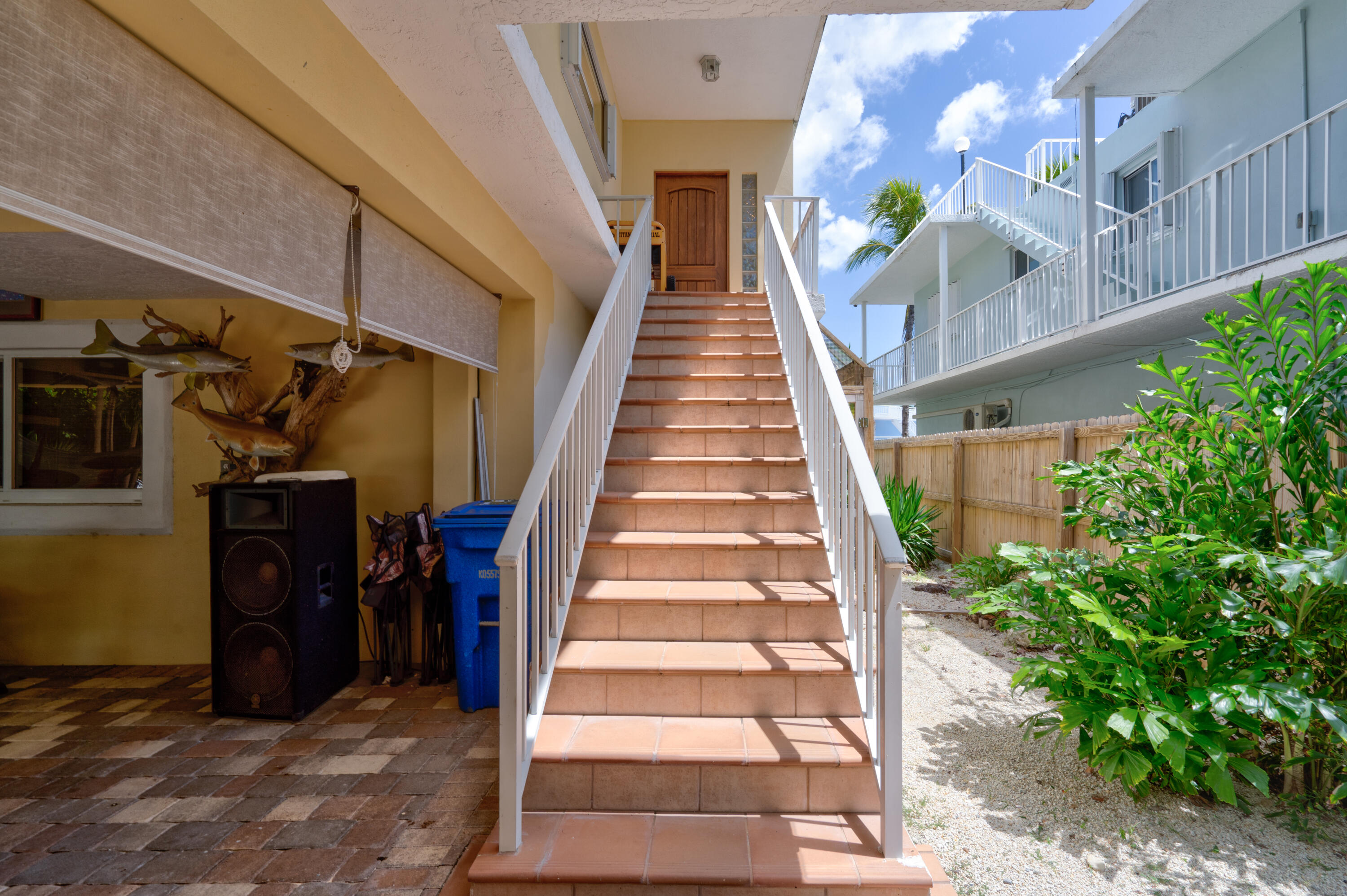 1123 Grand Street Property Photo 66