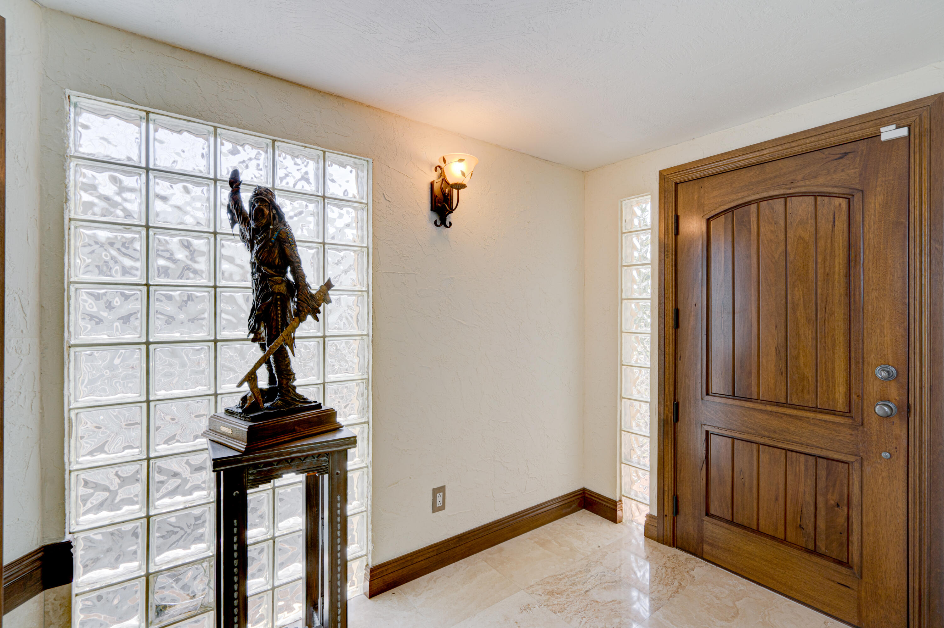 1123 Grand Street Property Photo 67