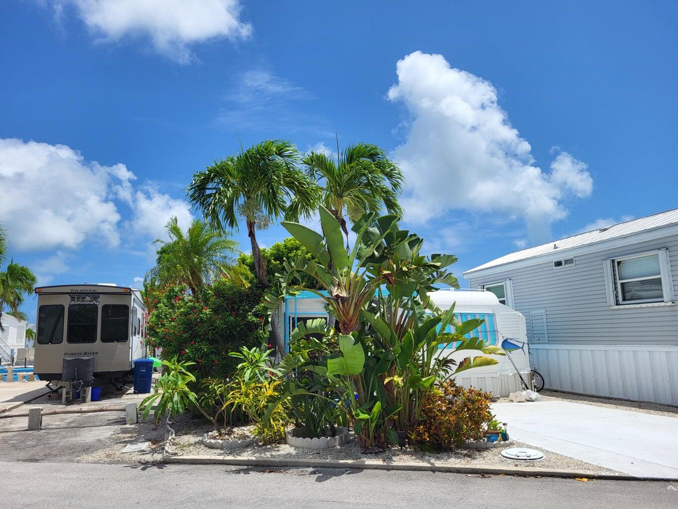 701 Spanish Main Drive, 457 Property Photo 6