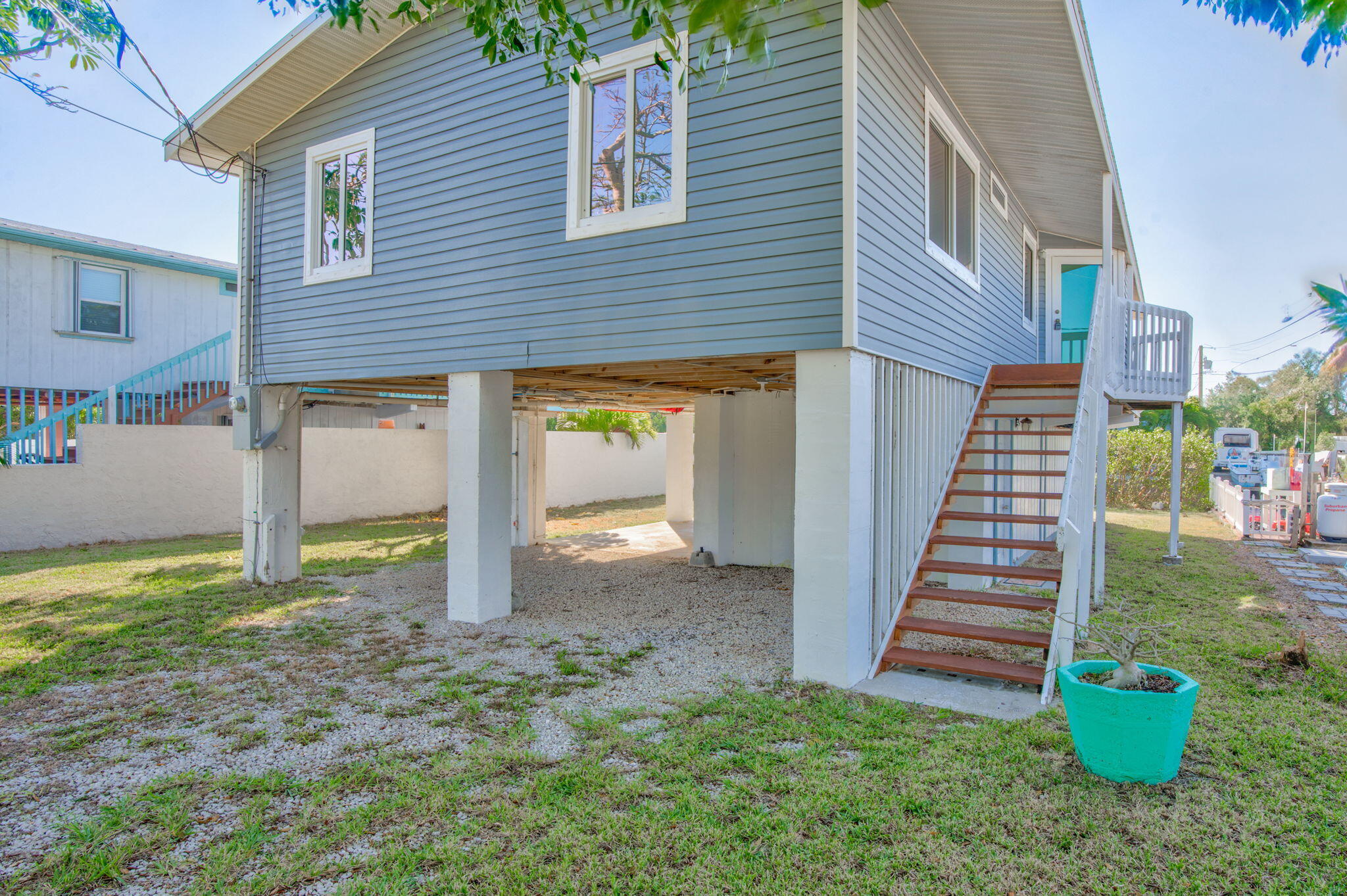 29048 Iris Drive Property Photo 5