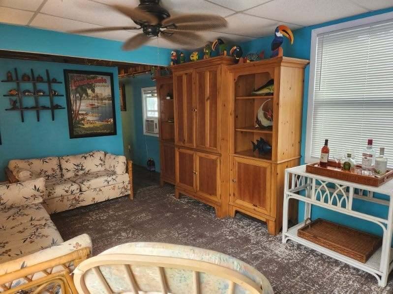 108 W Avenue A Property Photo 9