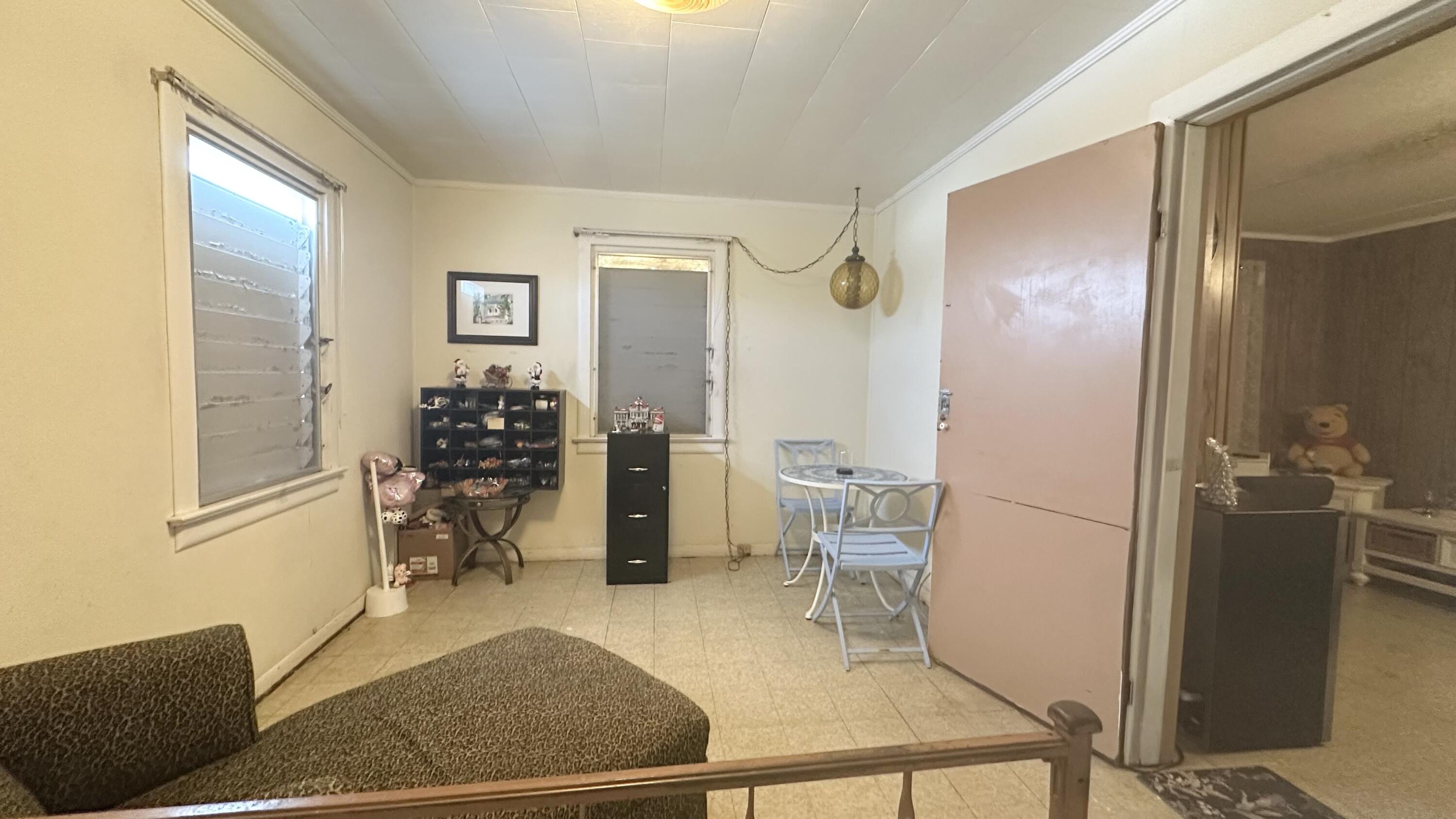 1105 Watson Street Property Photo 12