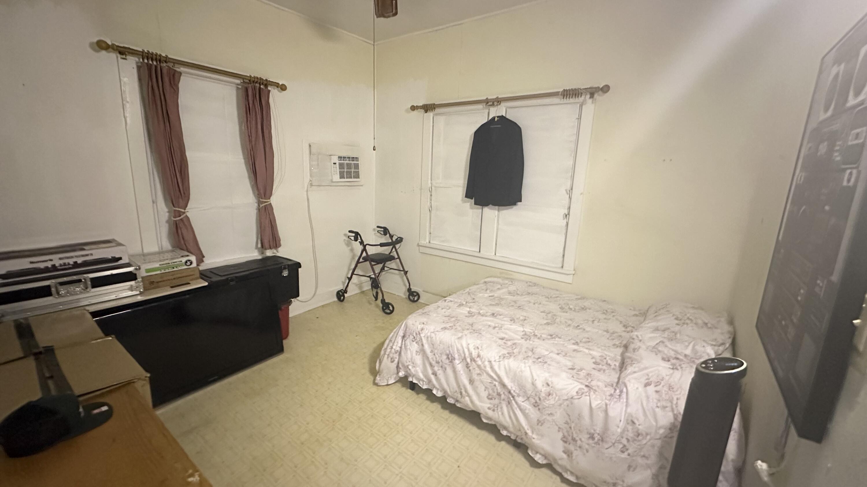 1105 Watson Street Property Photo 21