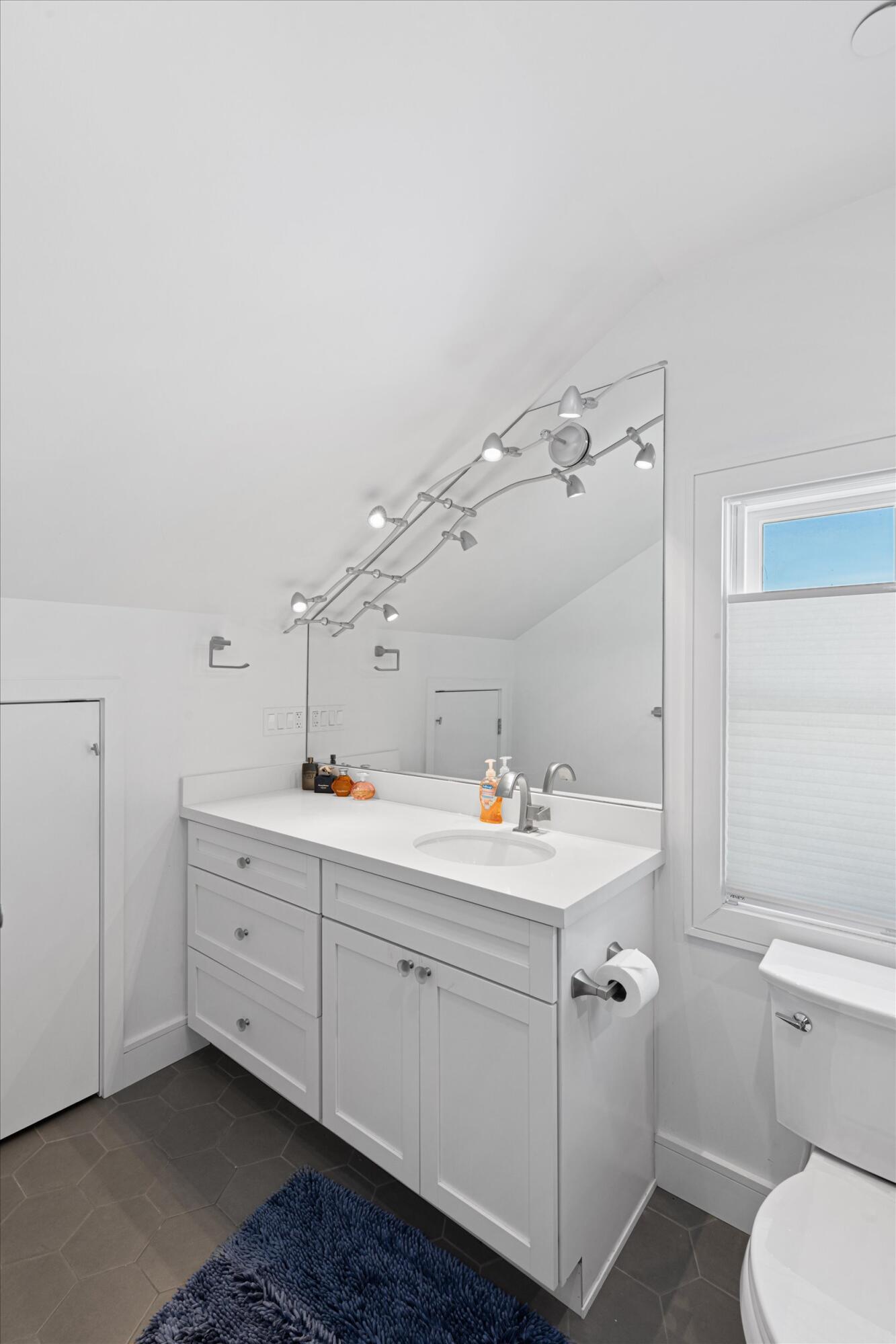 312 Margaret Street Property Photo 39
