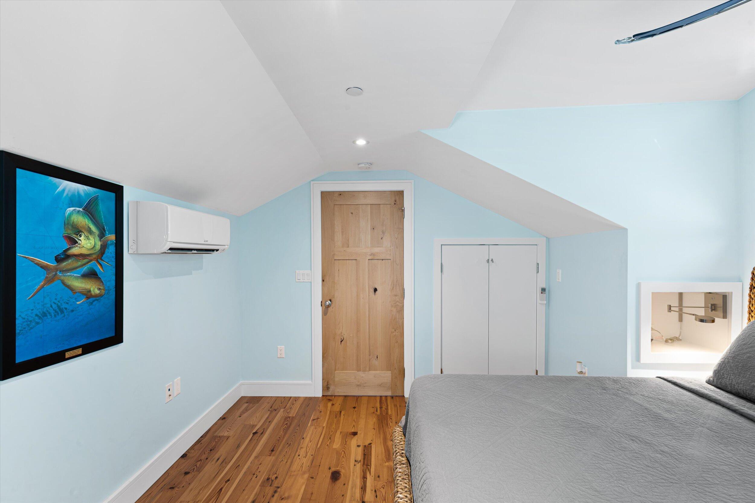 312 Margaret Street Property Photo 41