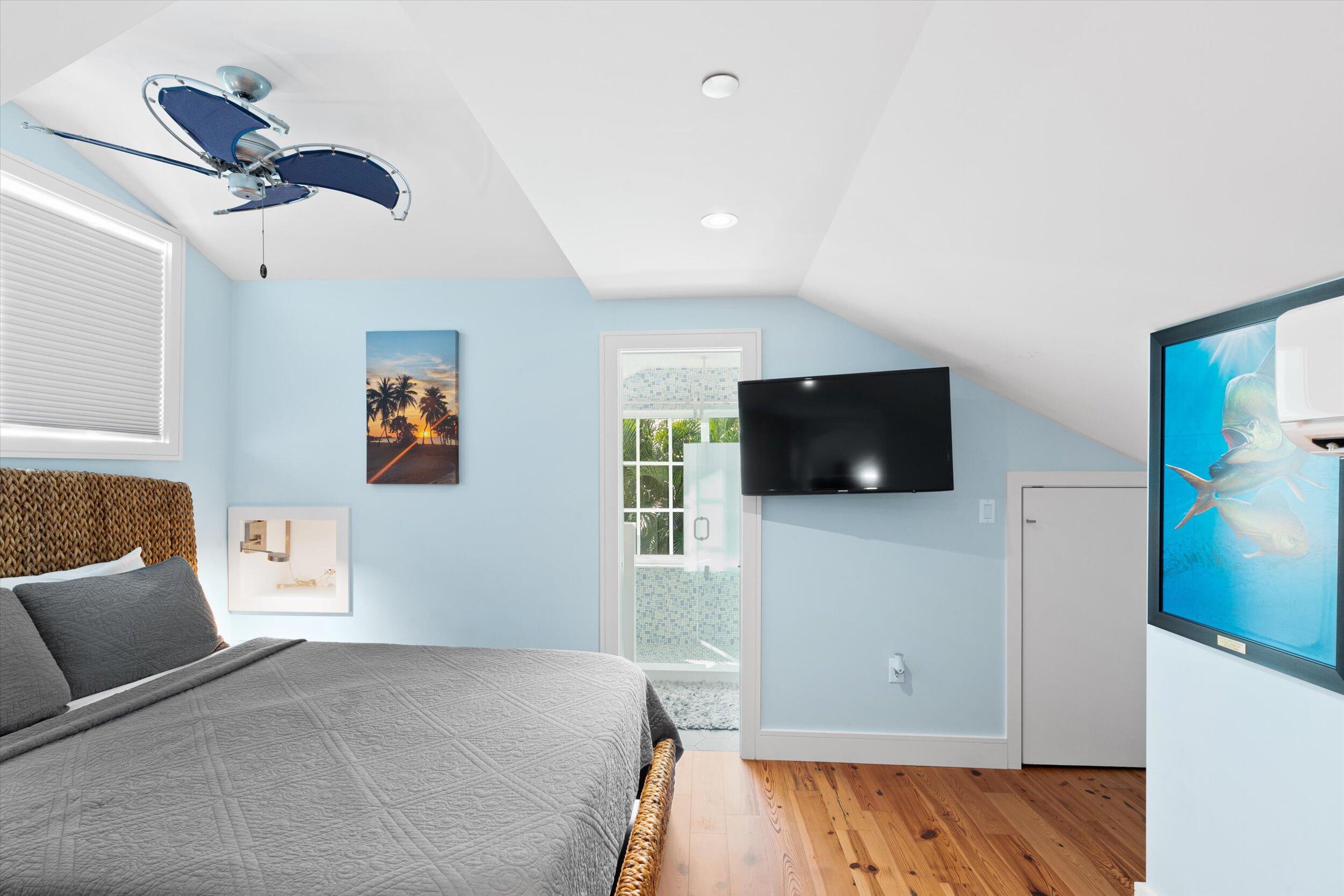 312 Margaret Street Property Photo 43