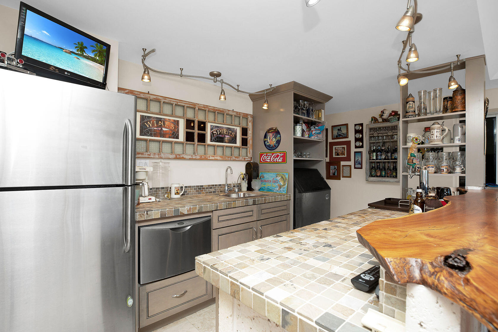 170 Sapodilla Drive Property Photo 40