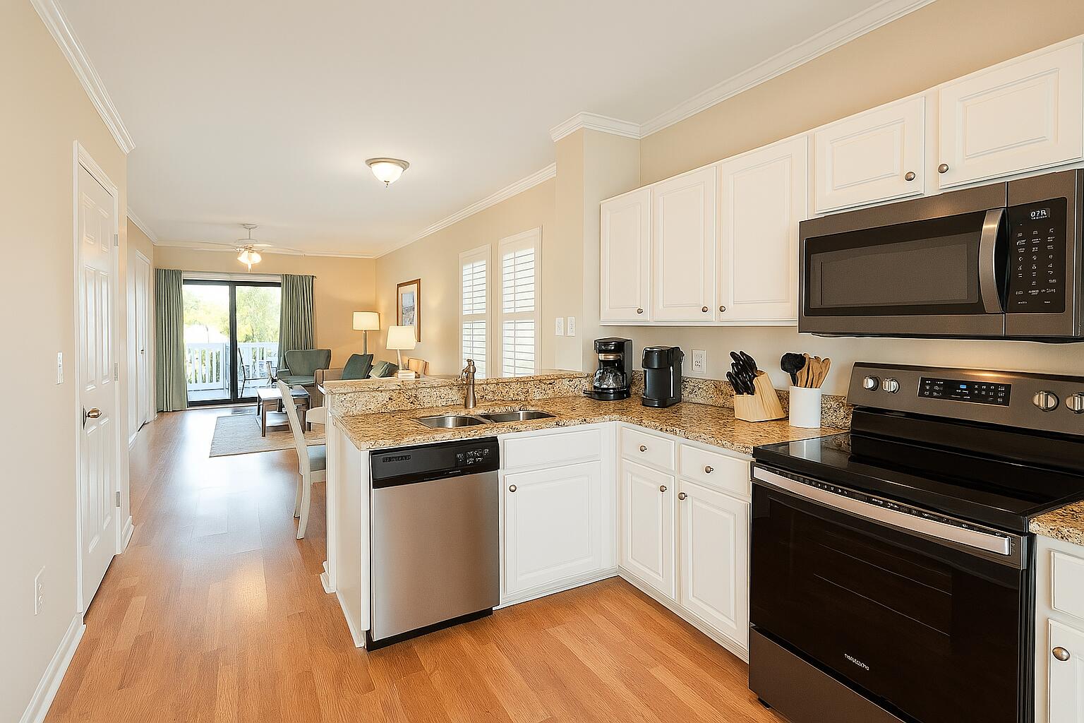 7067 Harbor Village Drive Property Photo 14