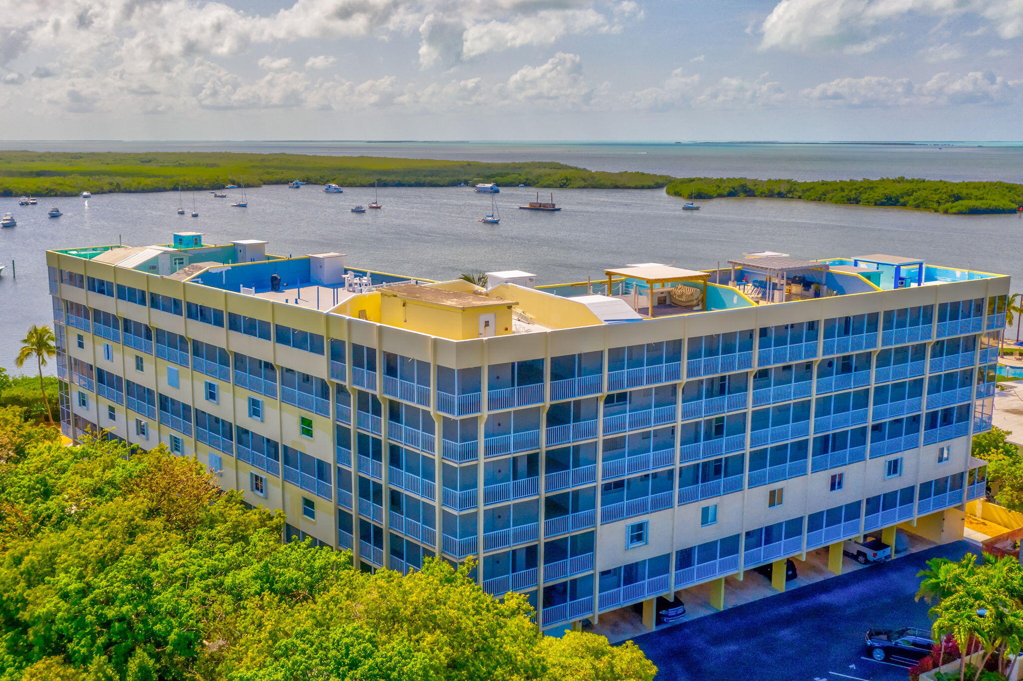 200 Harborview Drive, 101 Property Photo 2