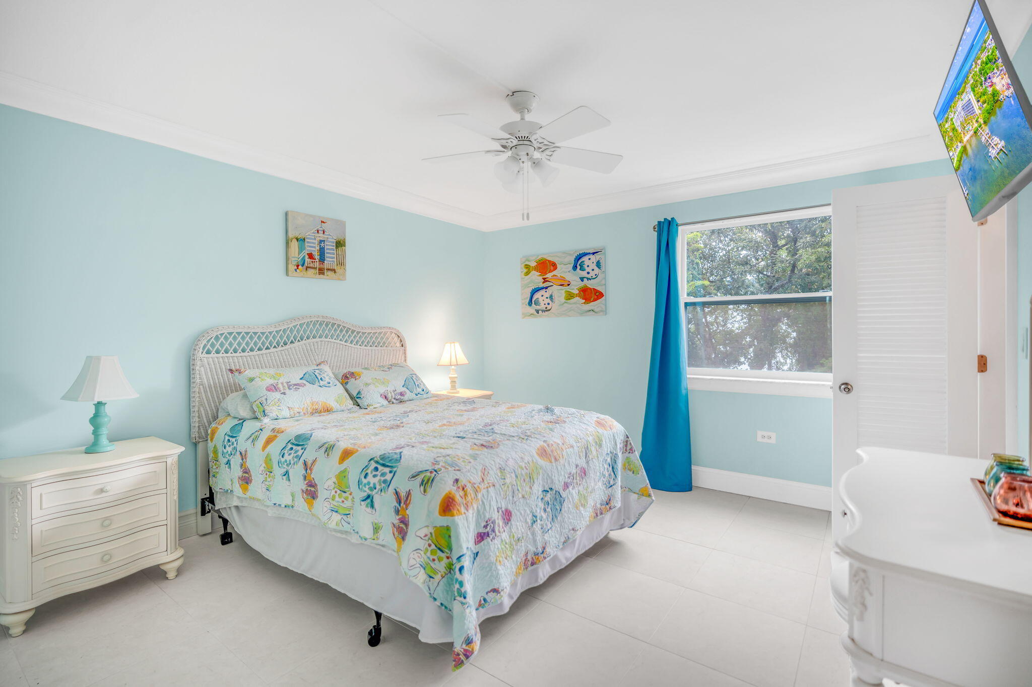 200 Harborview Drive, 101 Property Photo 23