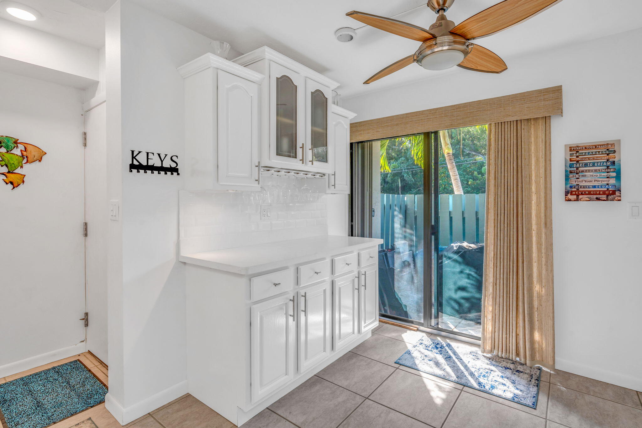 87200 Overseas Highway, O8 Property Photo 2