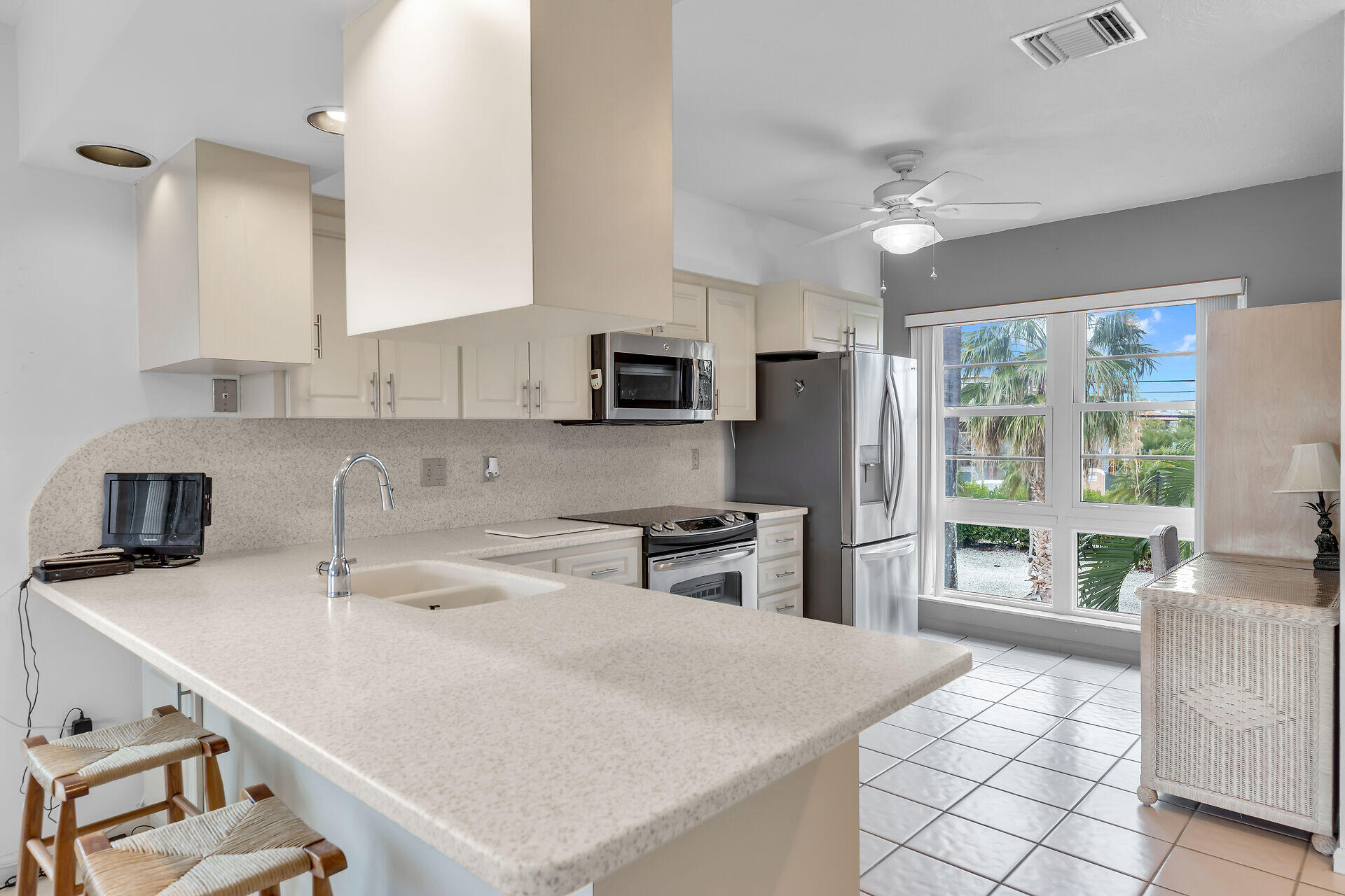 117 Coco Plum Drive, 14 Property Photo 16