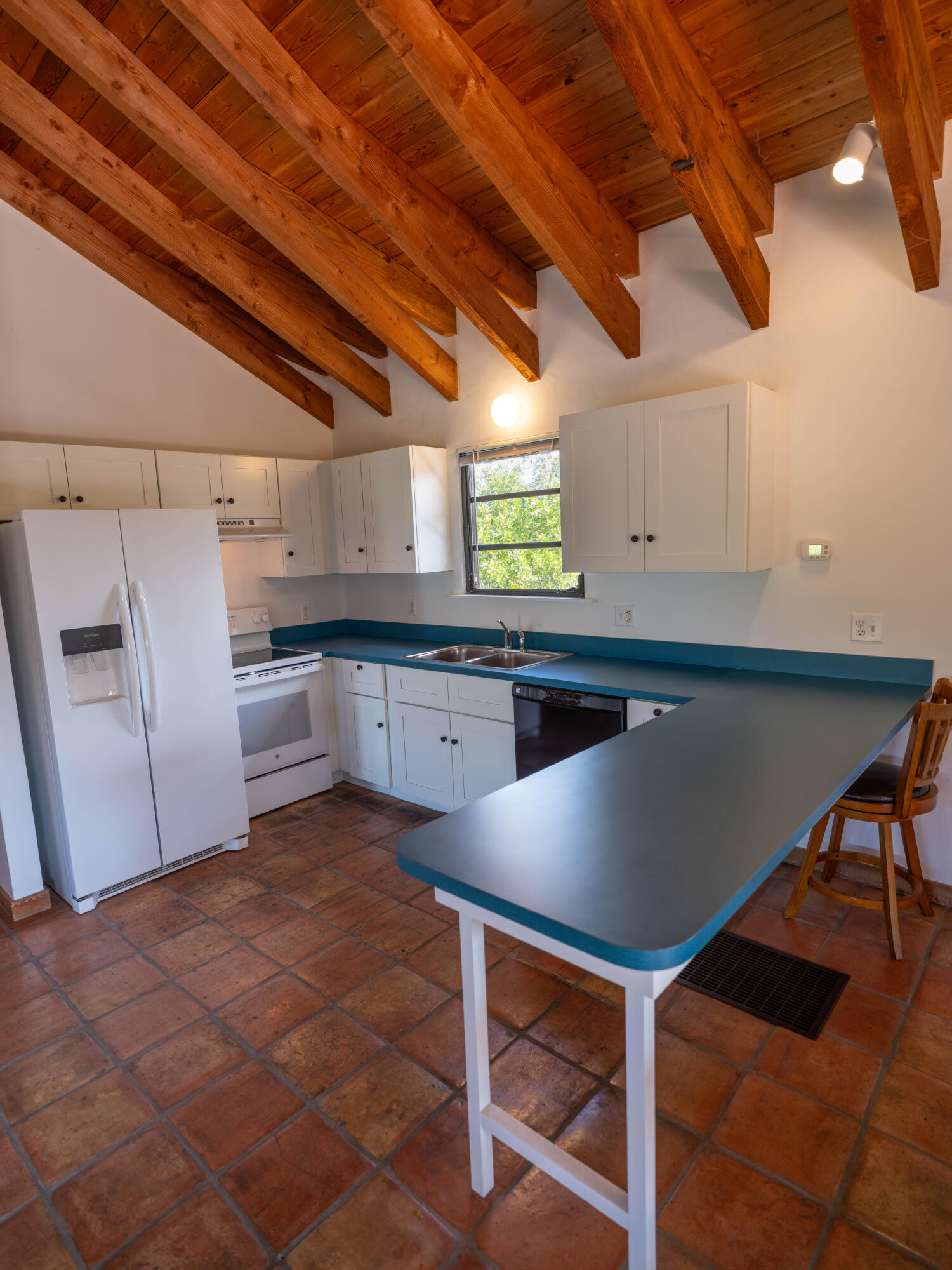 529 W Shore Drive Property Photo 62