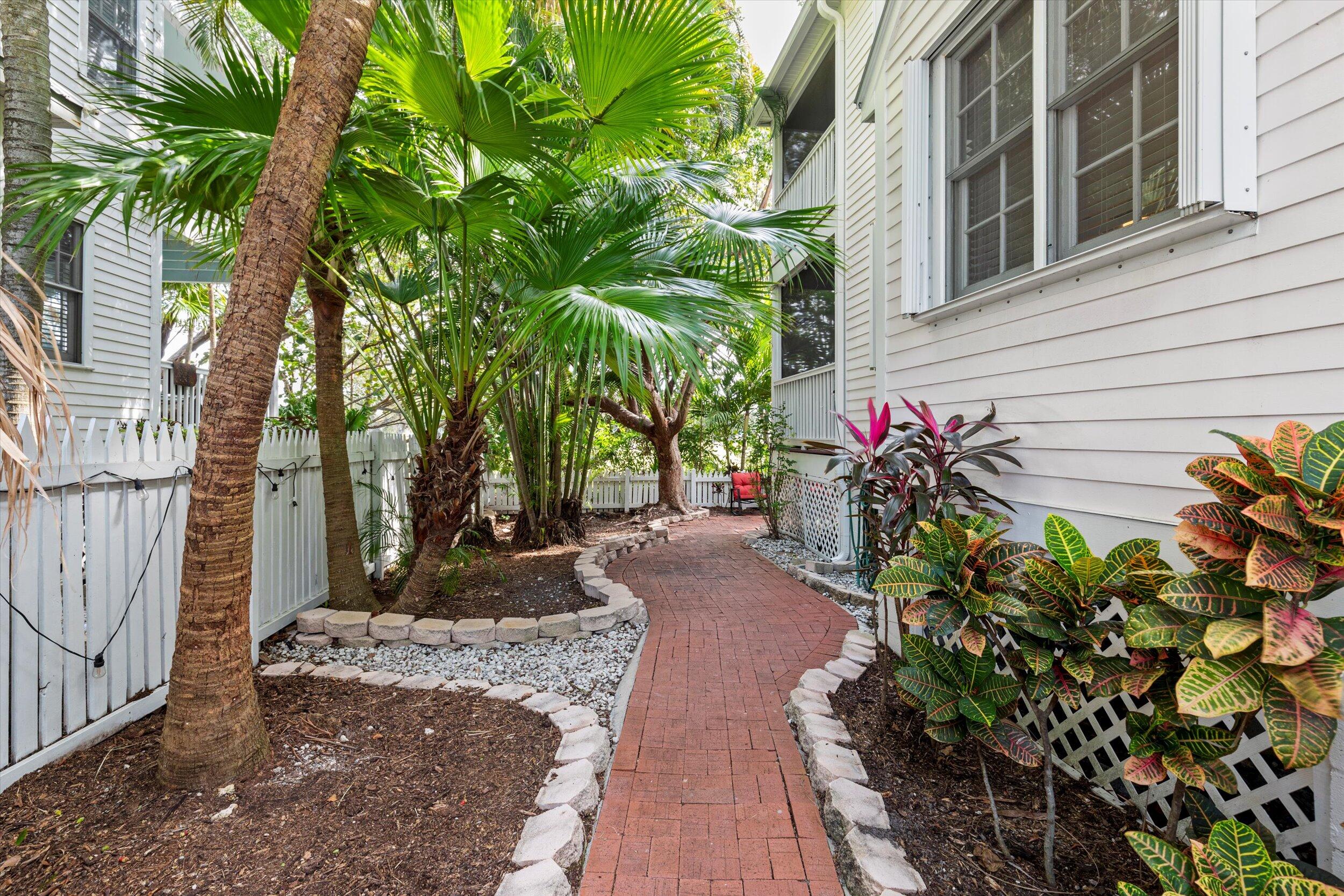 69 Spoonbill Way Property Photo 44
