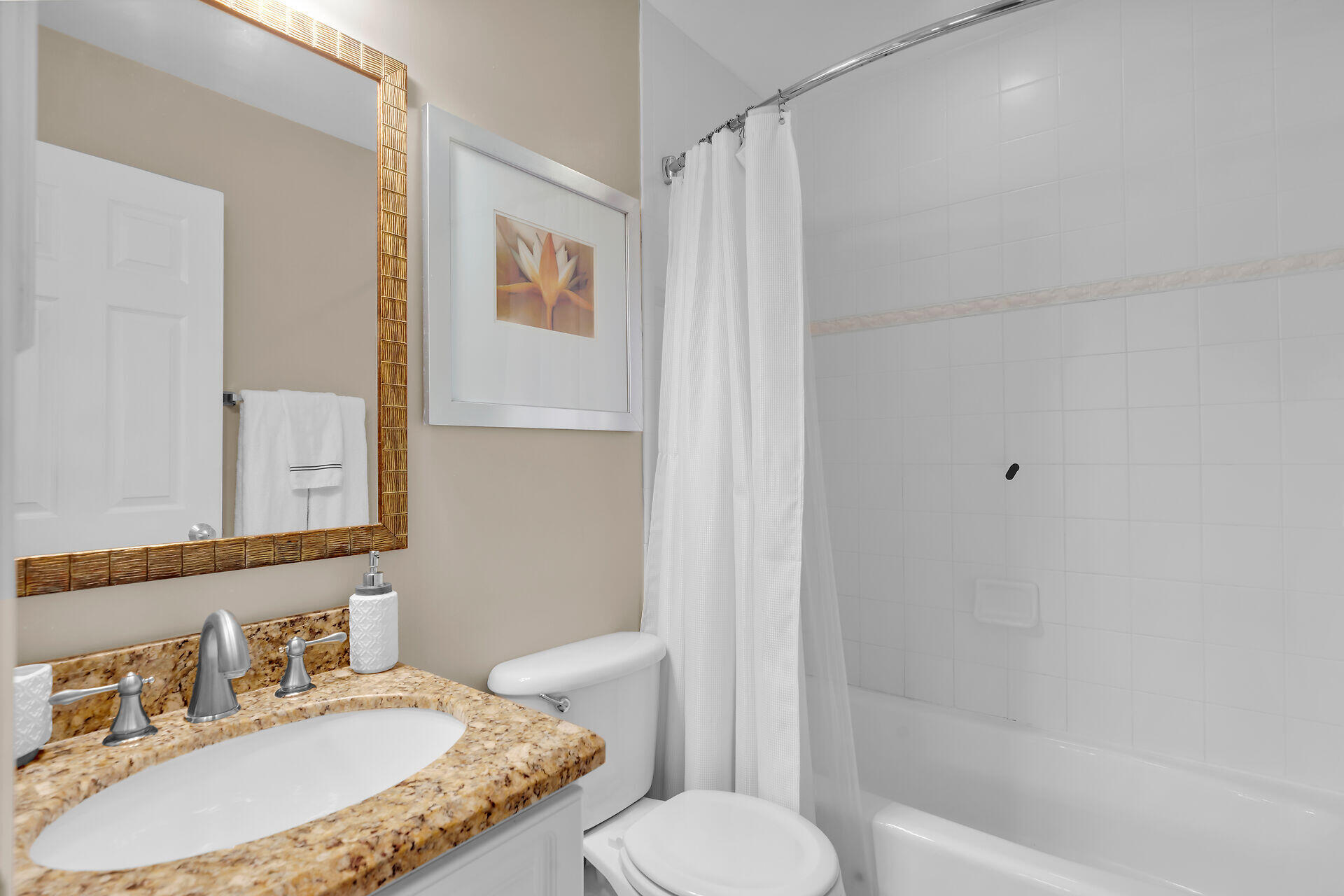5018 Sunset Village Drive, D-050 Property Photo 26